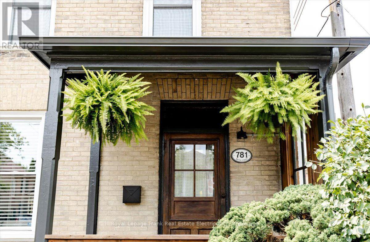 781 WATER STREET, Peterborough, Ontario