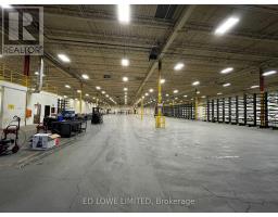 BAY 33&40 - 200 FAIRVIEW ROAD, Barrie, Ontario