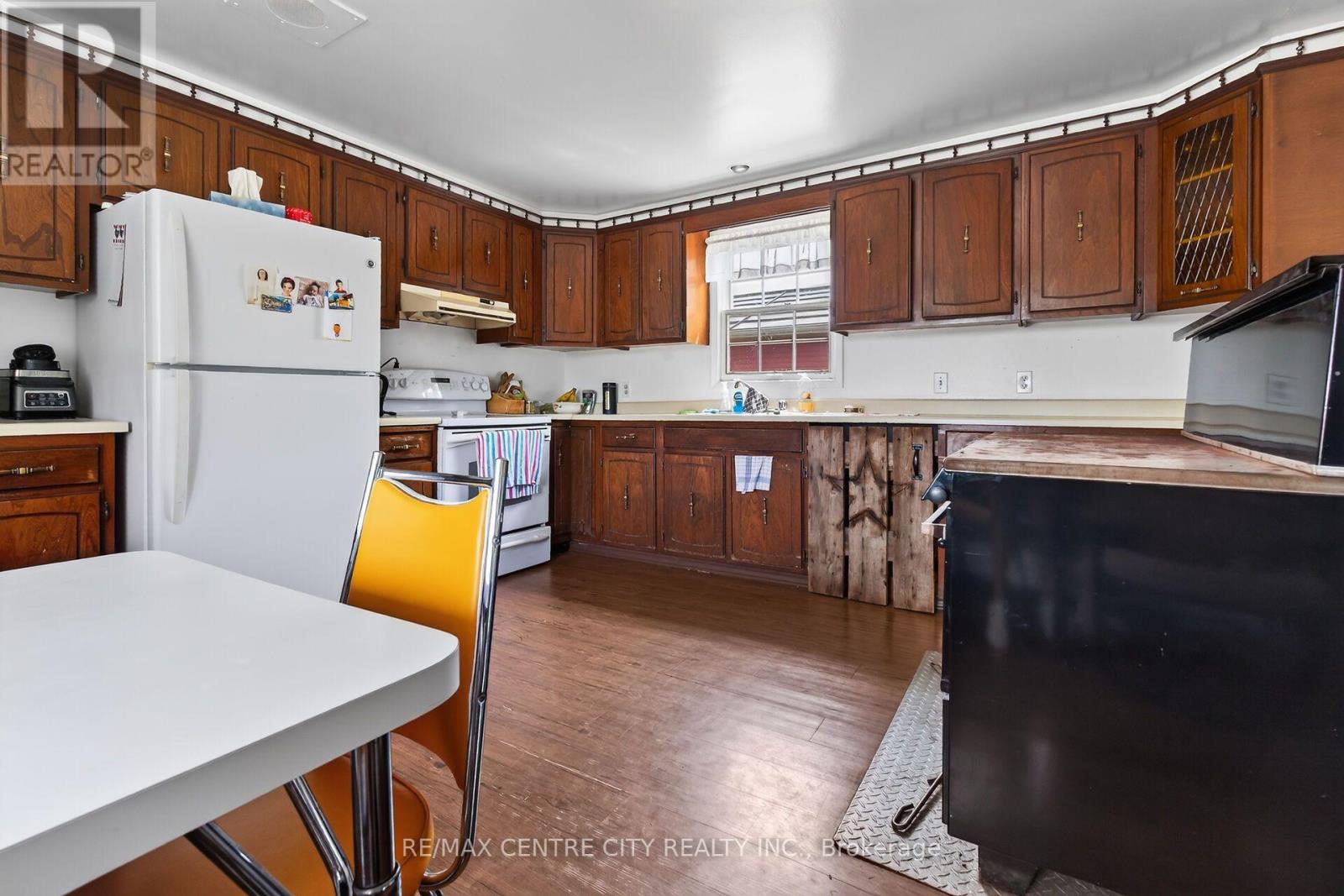 2440 Bruce 1 Road, Brockton, Ontario  N0G 2N0 - Photo 24 - X13616602