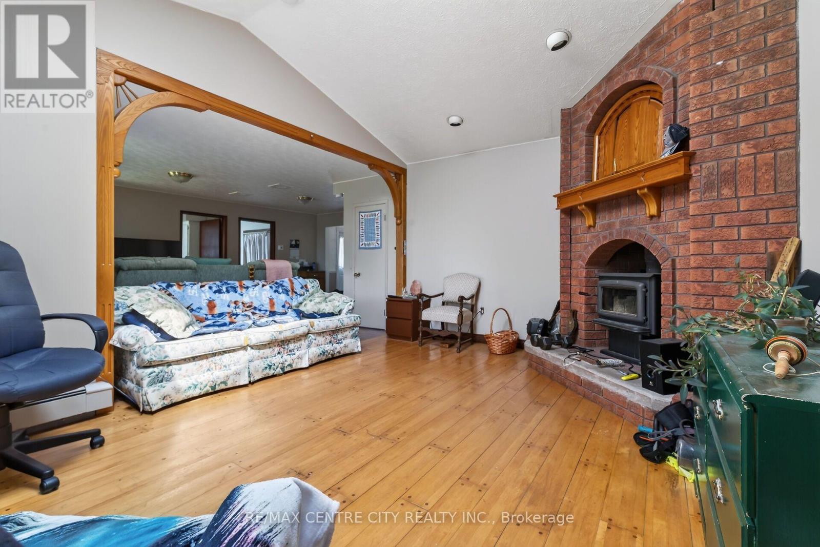 2440 Bruce 1 Road, Brockton, Ontario  N0G 2N0 - Photo 32 - X13616602