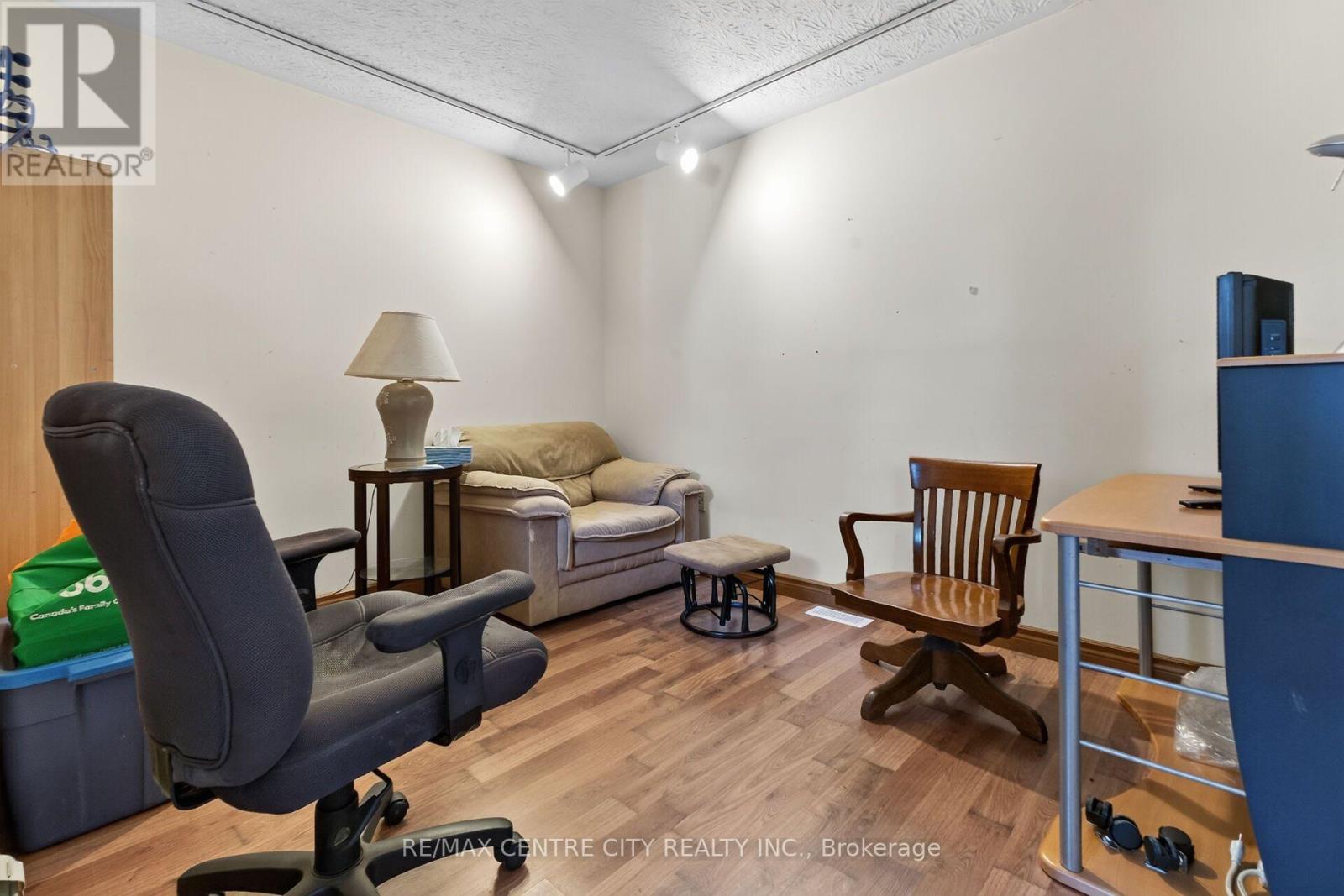 2440 Bruce 1 Road, Brockton, Ontario  N0G 2N0 - Photo 35 - X13616602