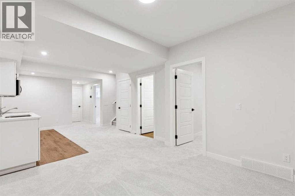 425 Lewiston Landing NE, Calgary, Alberta  T3P 2P3 - Photo 39 - A2327243