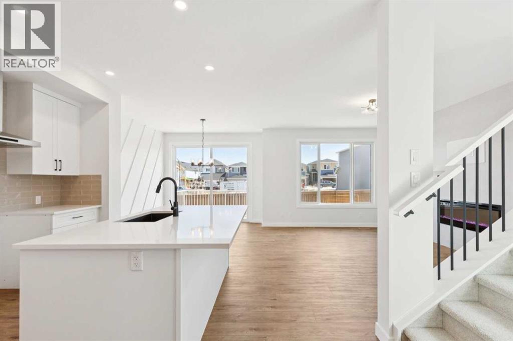 425 Lewiston Landing NE, Calgary, Alberta  T3P 2P3 - Photo 7 - A2327243