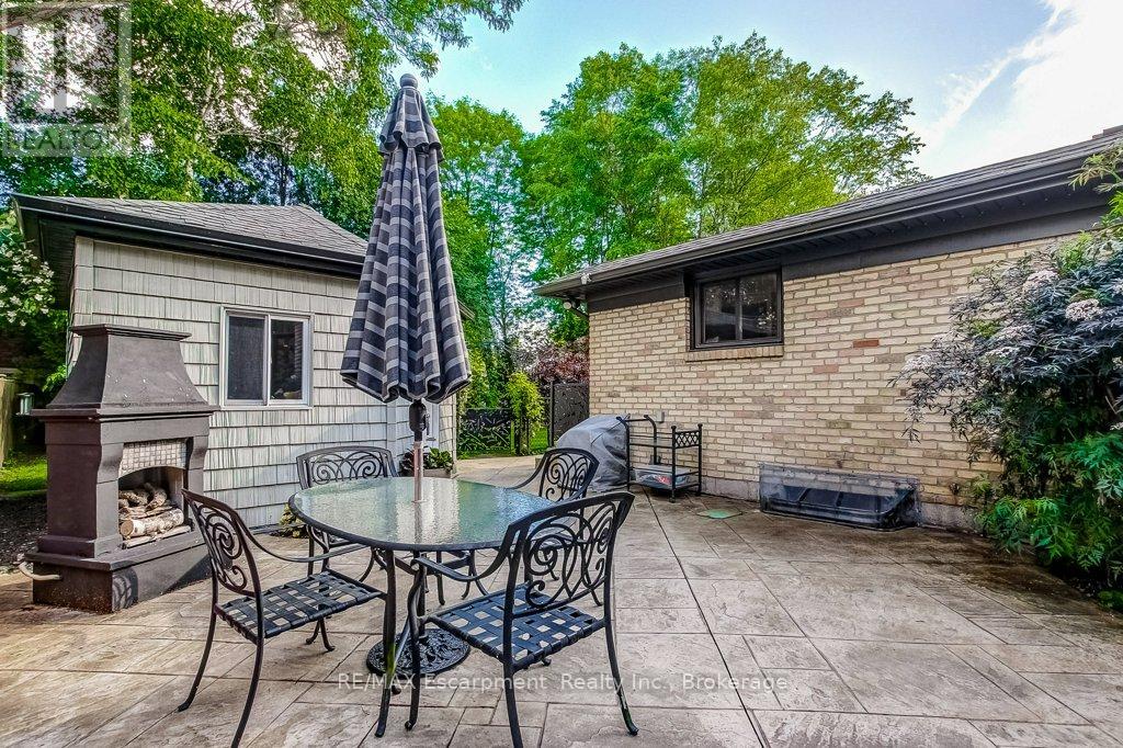 215 Briar Hill Crescent, Hamilton, Ontario  L9G 3M9 - Photo 37 - X13542964