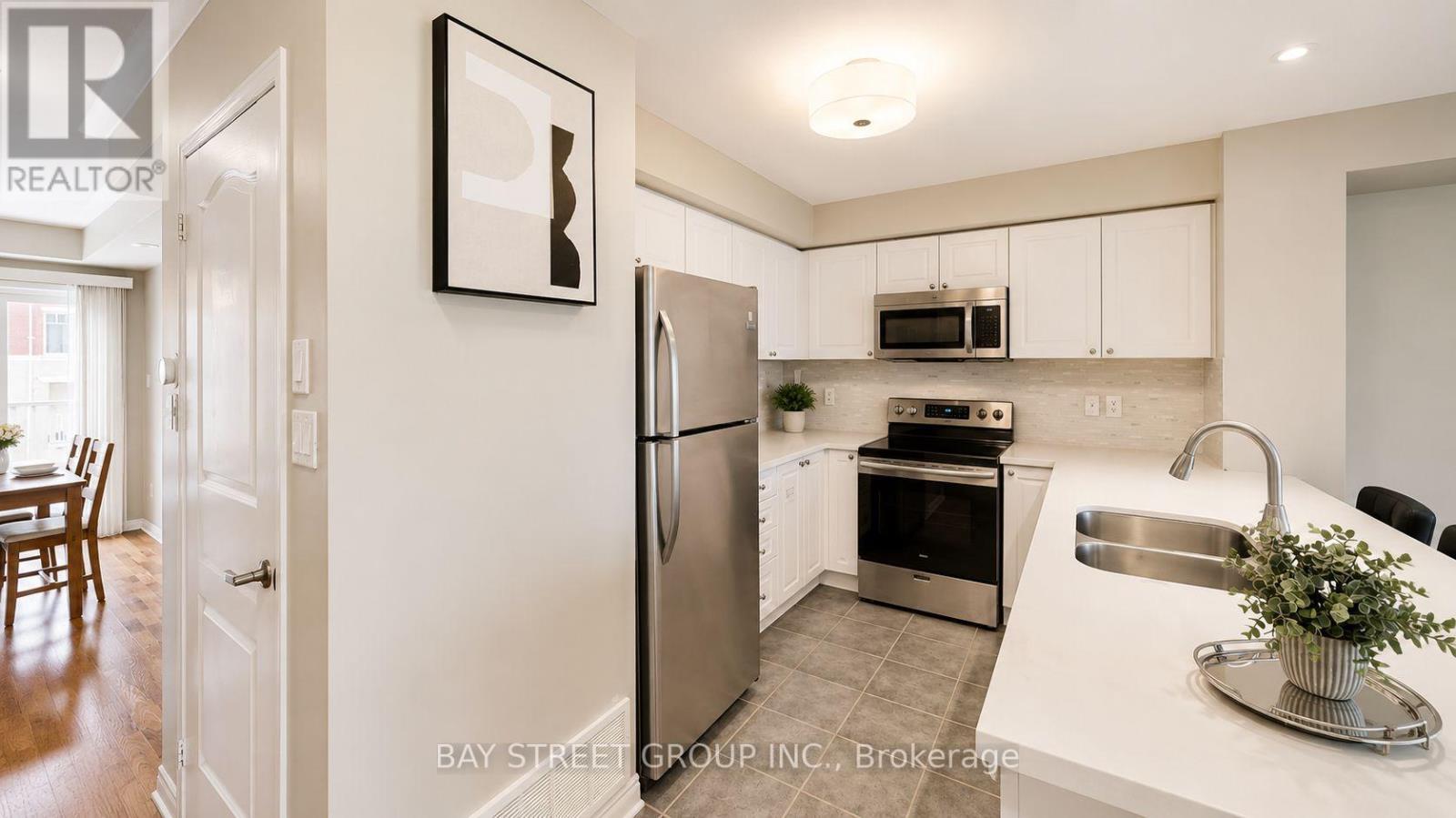 13 - 3975 Eglinton Avenue W, Mississauga, Ontario  L5M 0E7 - Photo 11 - W13421944