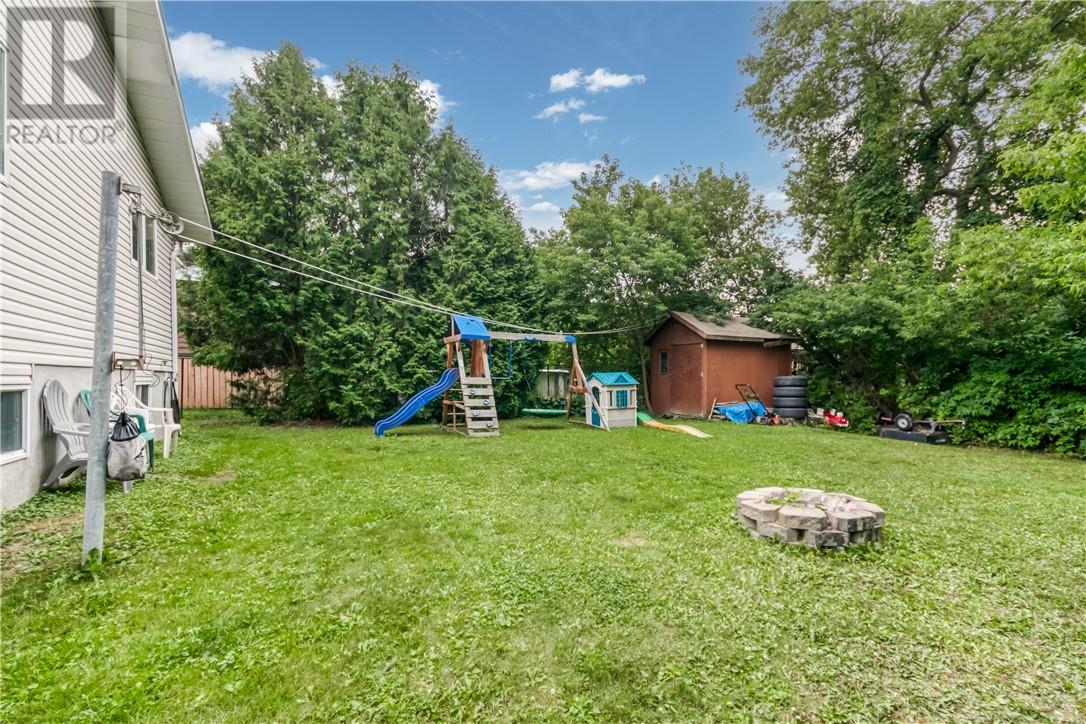7 Patricia Street, Lively, Ontario  P3Y 1A9 - Photo 31 - 2129521