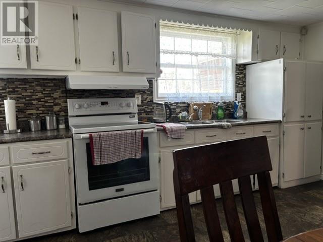 53 Main Road, Lourdes — photo 8