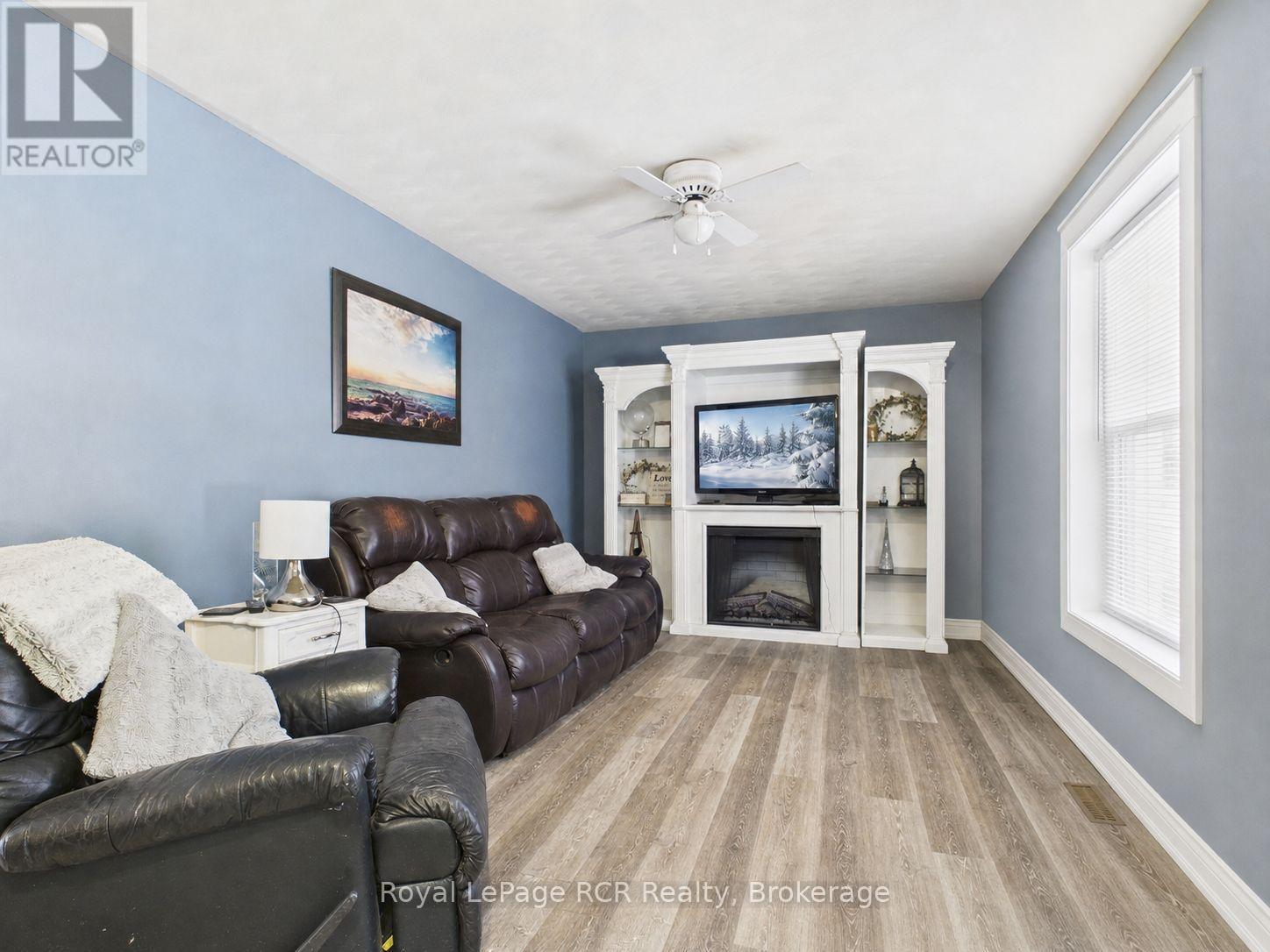 96 James Street, North Huron, Ontario  N0G 2W0 - Photo 4 - X13616628
