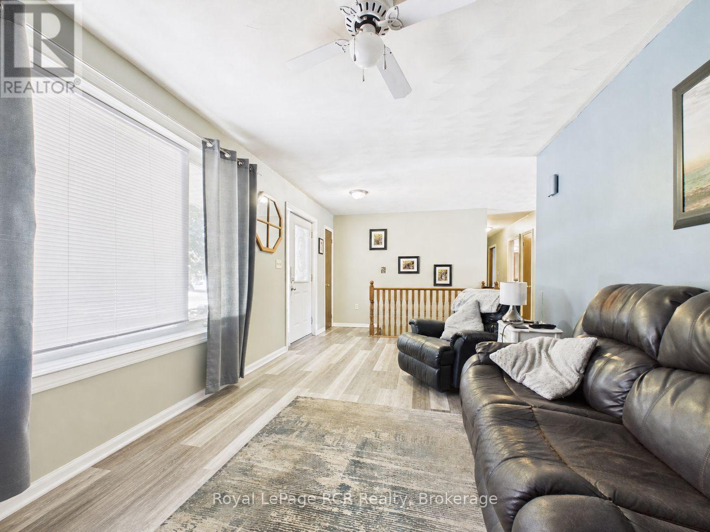 96 James Street, North Huron, Ontario  N0G 2W0 - Photo 5 - X13616628
