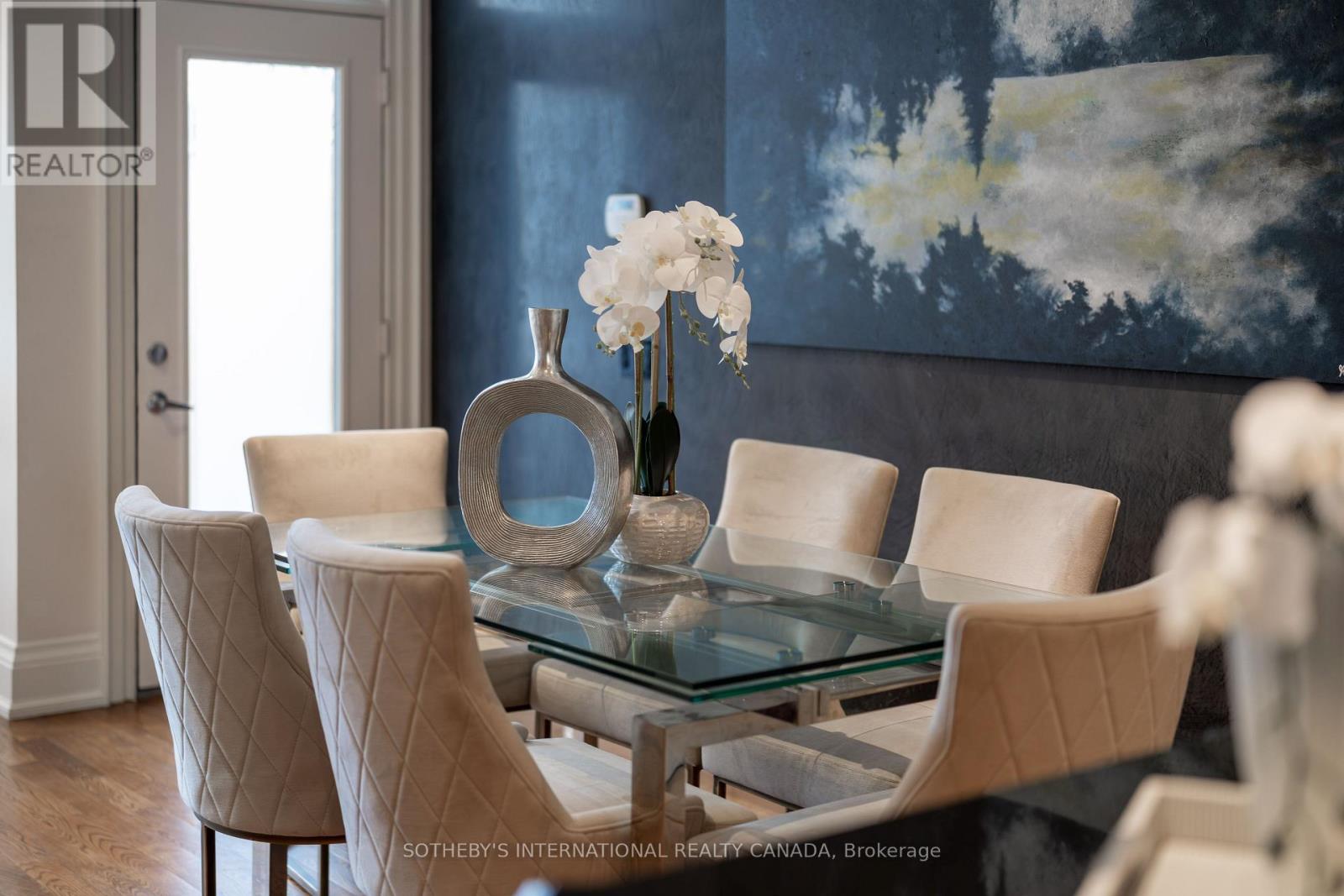 721 Markham Street, Toronto, Ontario  M6G 2M2 - Photo 6 - C13616638