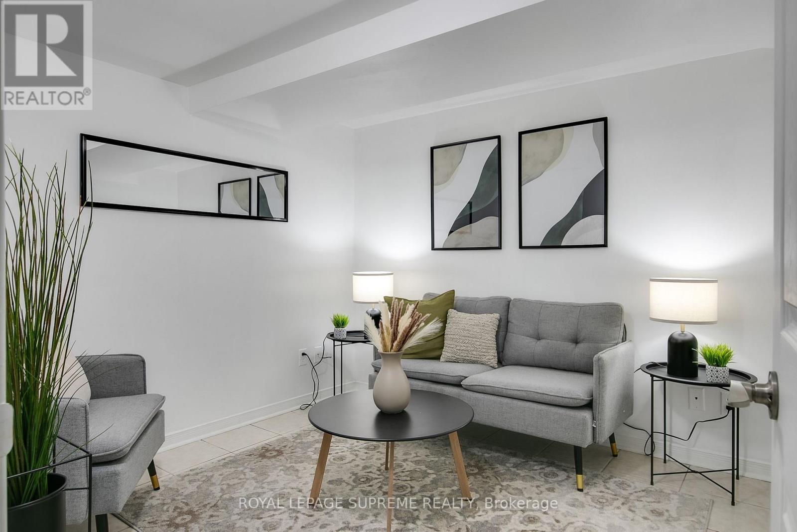 Basement - 422 Oakwood Avenue, Toronto, Ontario  M6E 2W3 - Photo 13 - C13616664