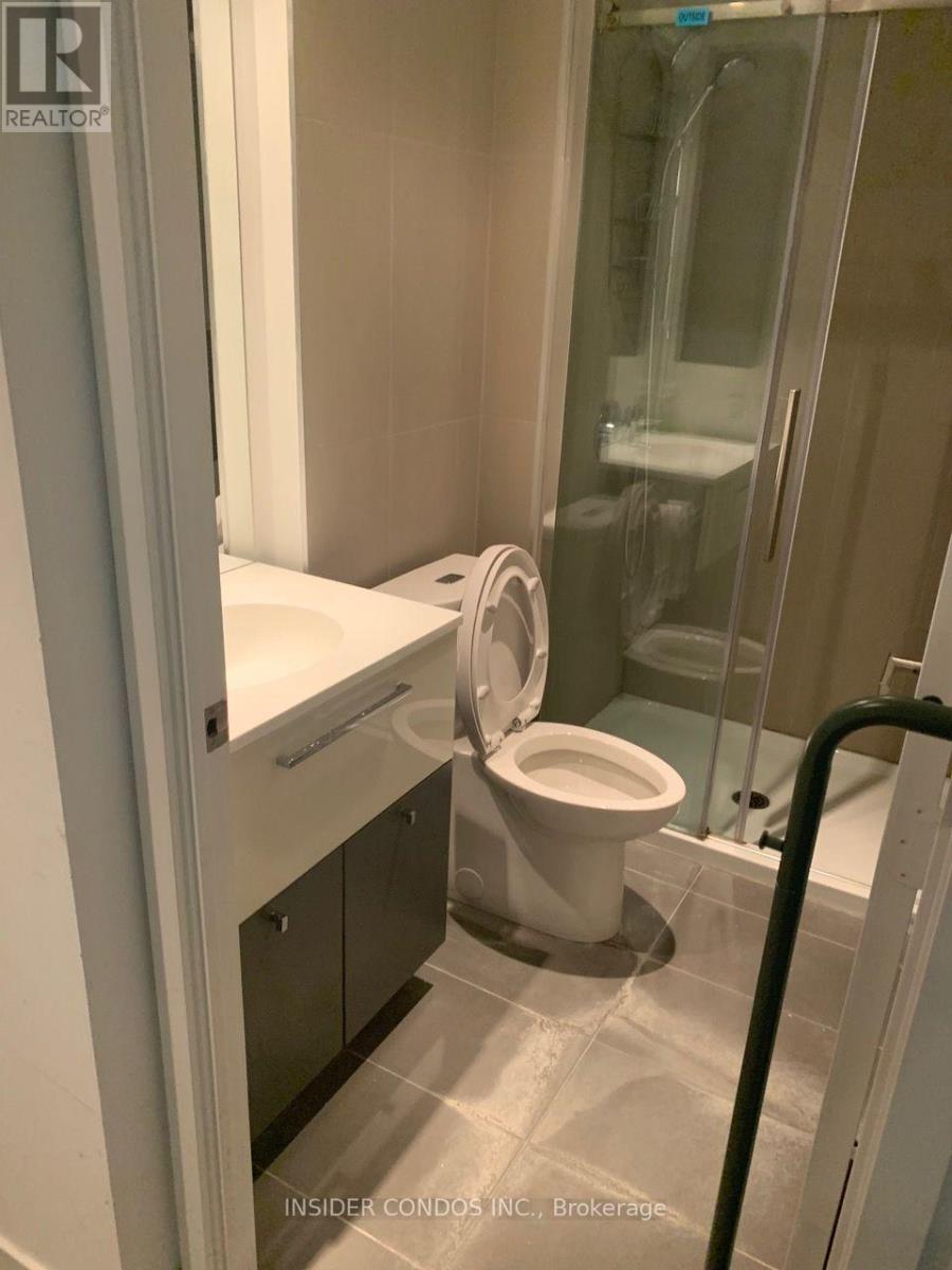 2404 - 15 Grenville Street, Toronto, Ontario  M4Y 0B9 - Photo 8 - C13616776