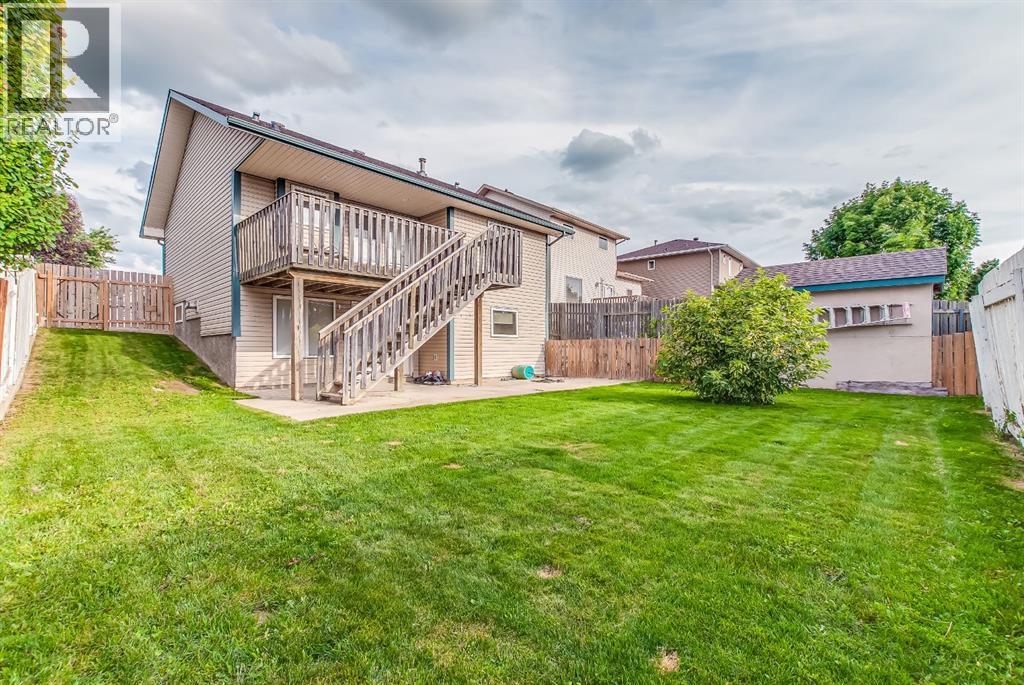 88 Spruce Close SE, Medicine Hat, Alberta  T1B 4L8 - Photo 23 - A2332445