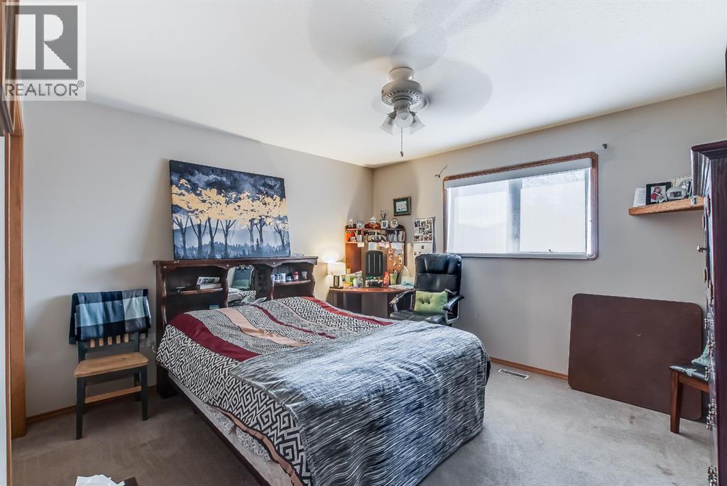 88 Spruce Close SE, Medicine Hat, Alberta  T1B 4L8 - Photo 16 - A2332445