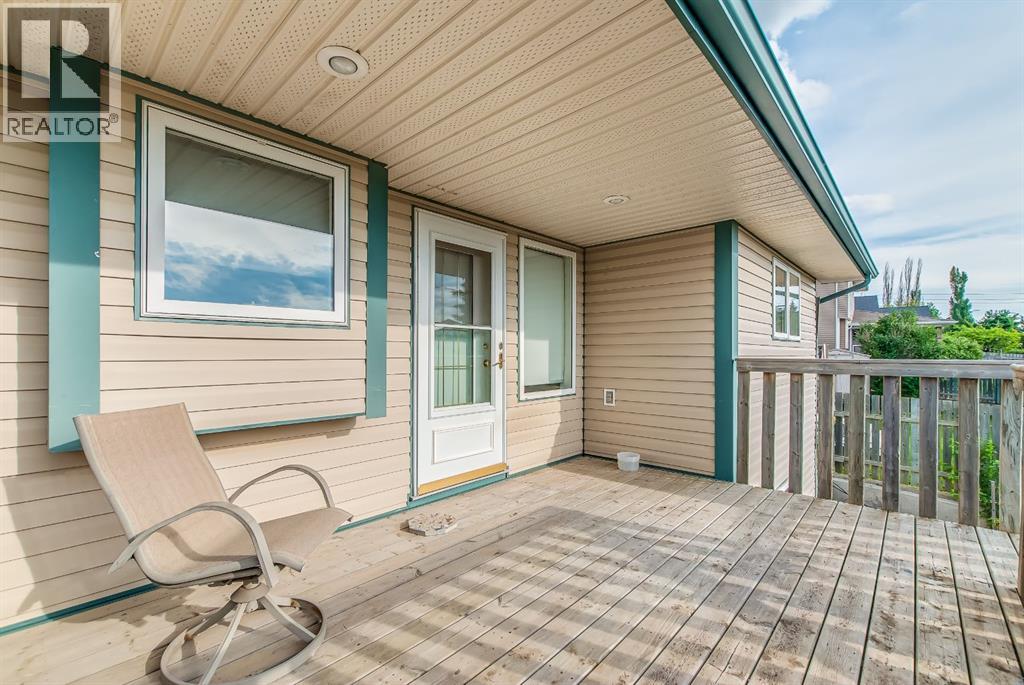 88 Spruce Close SE, Medicine Hat, Alberta  T1B 4L8 - Photo 32 - A2332445