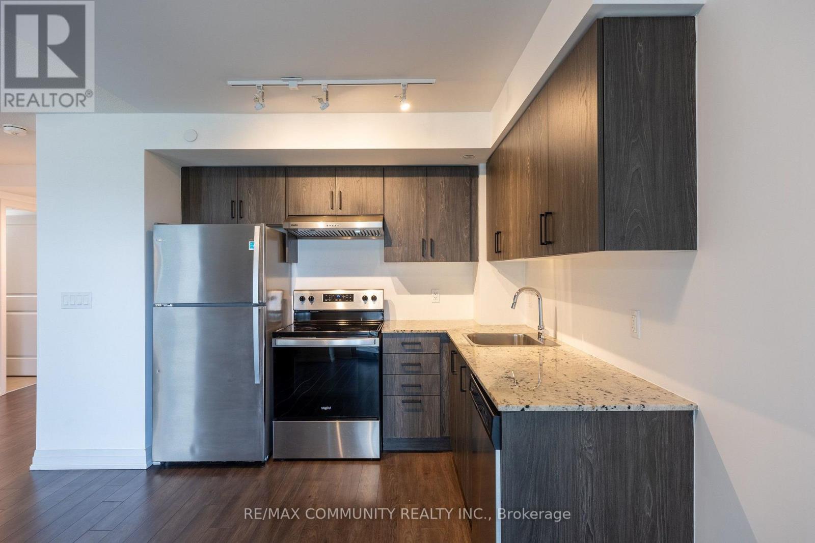 429 - 20 Meadowglen Place, Toronto, Ontario  M1G 0A9 - Photo 10 - E13616546