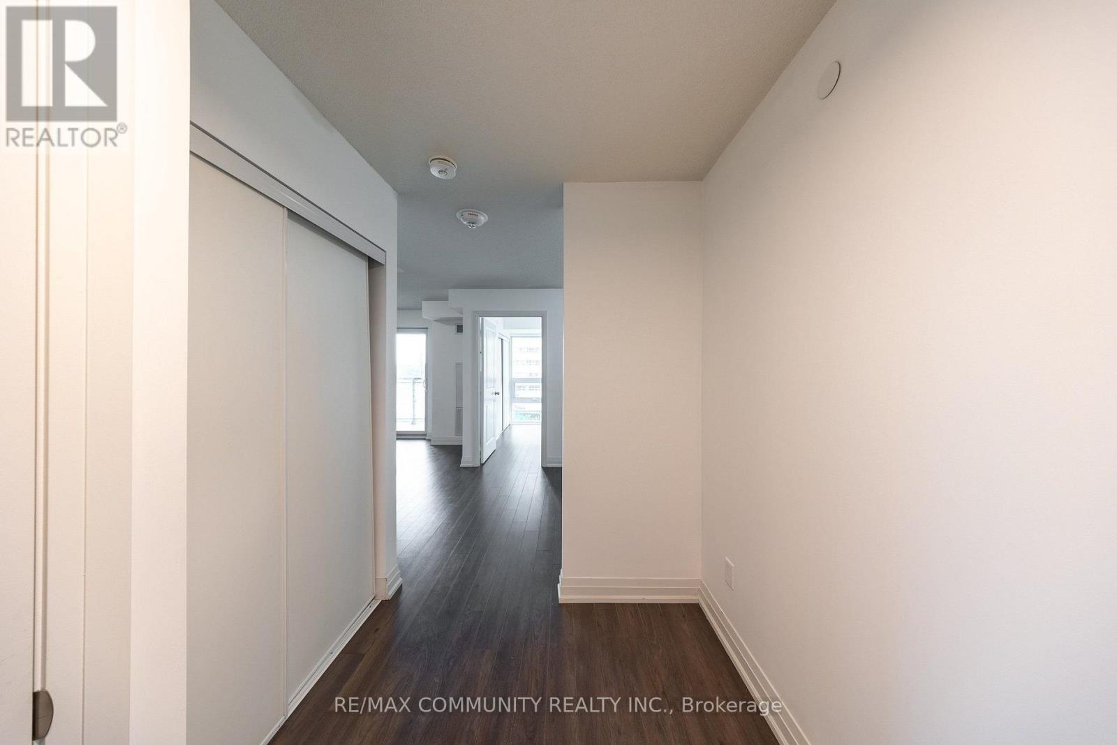 429 - 20 Meadowglen Place, Toronto, Ontario  M1G 0A9 - Photo 4 - E13616546