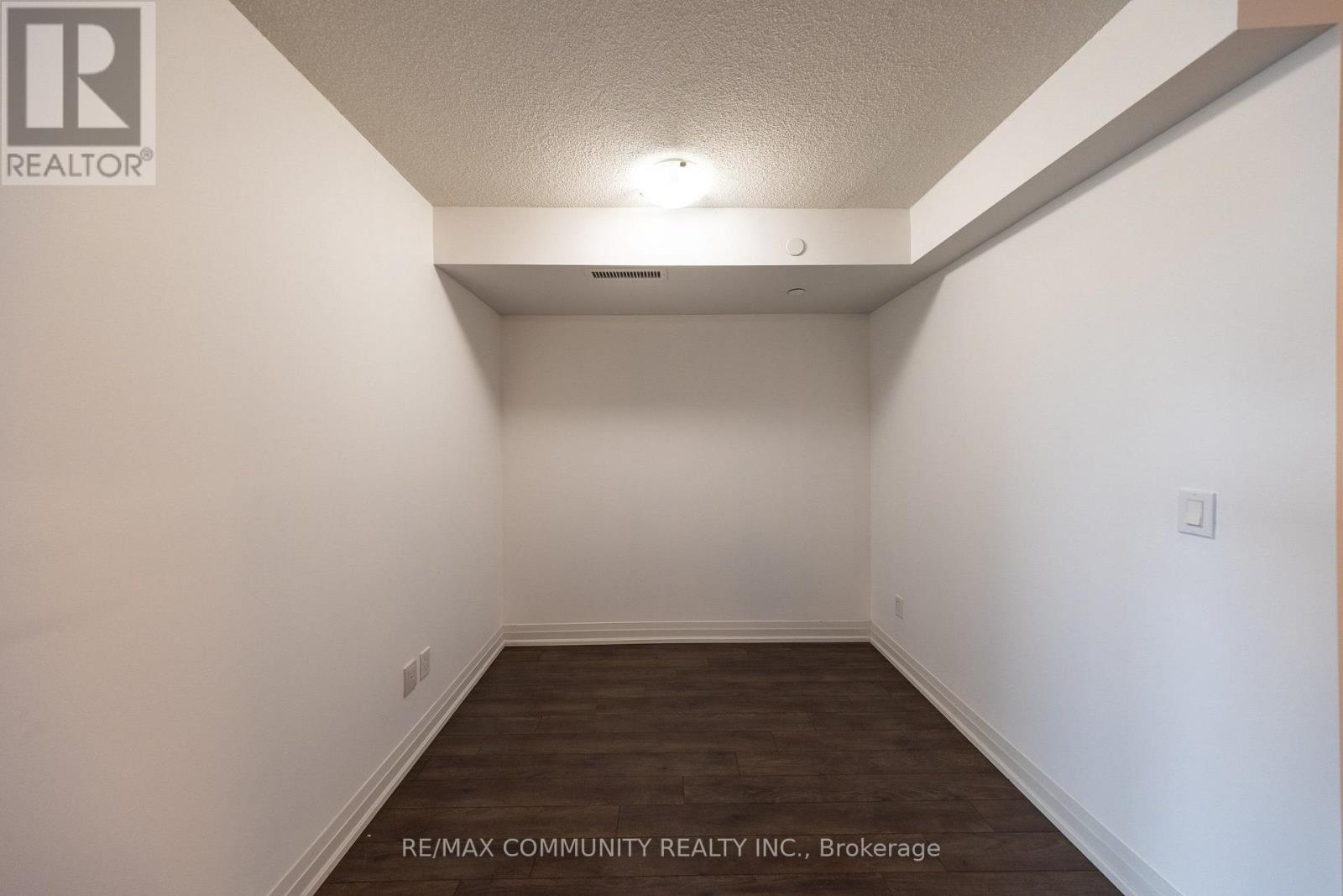 429 - 20 Meadowglen Place, Toronto, Ontario  M1G 0A9 - Photo 7 - E13616546