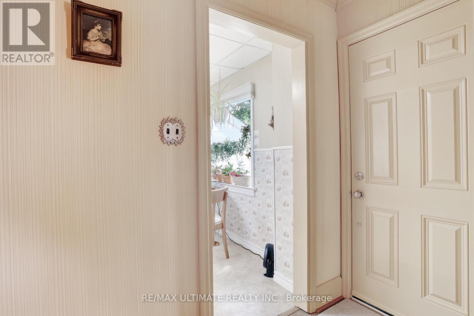 343 Morningside Avenue, Toronto, Ontario  M1E 3G4 - Photo 4 - E13616614