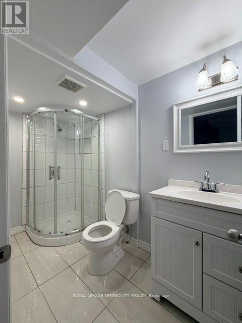 Bsmt - 869 Marinet Crescent, Pickering, Ontario  L1W 2M2 - Photo 6 - E13616712