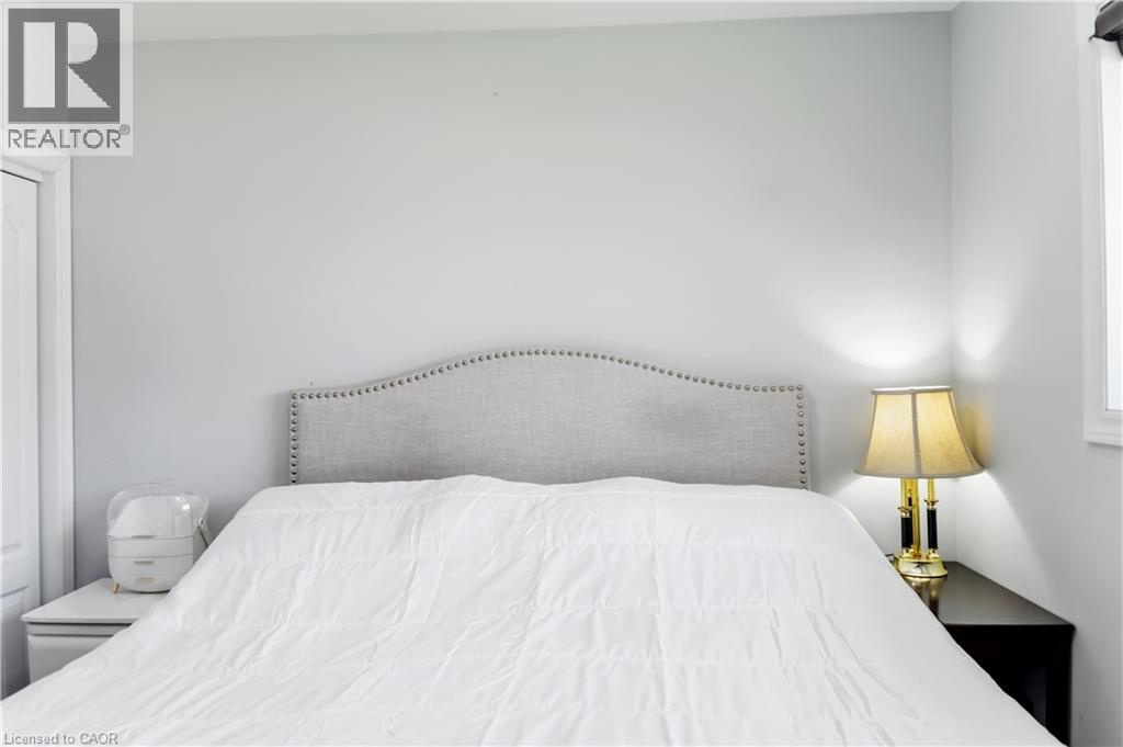 1367 Countrystone Drive E, Kitchener, Ontario  N2N 3R8 - Photo 15 - 40851799