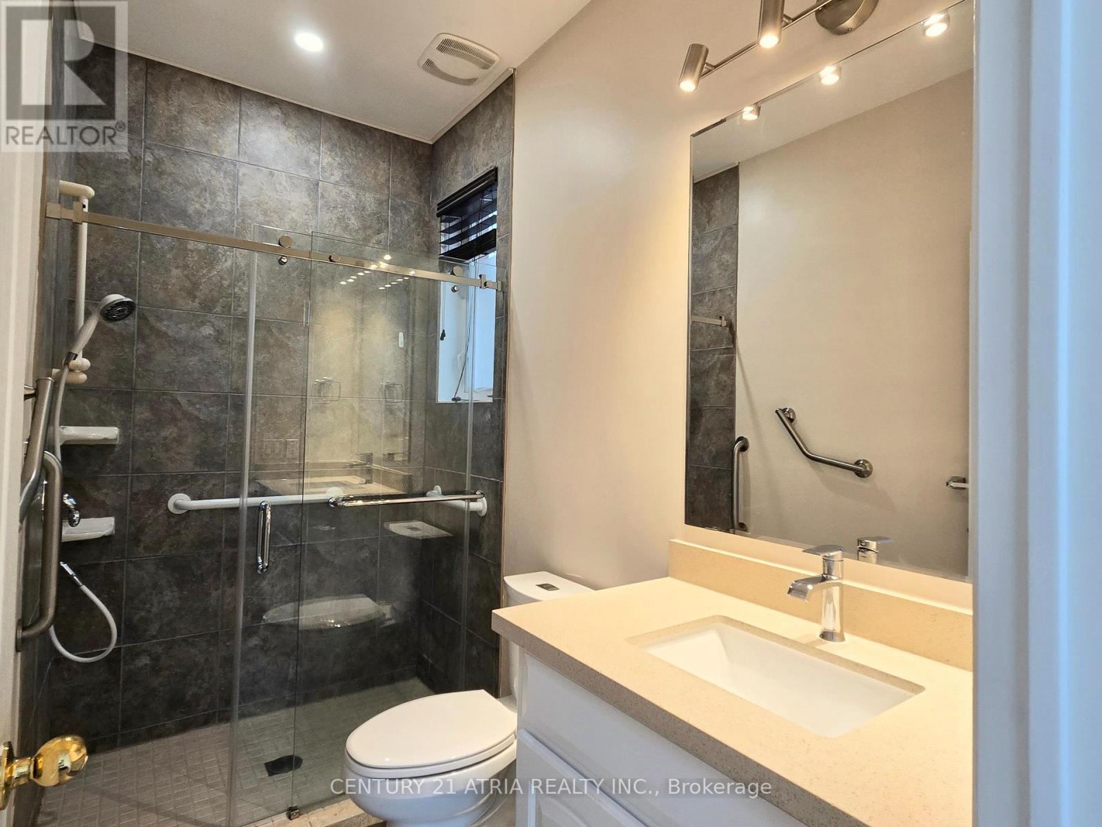 31 Cliveden Place, Markham (Berczy), Ontario  L6C 2S4 - Photo 21 - N13616606