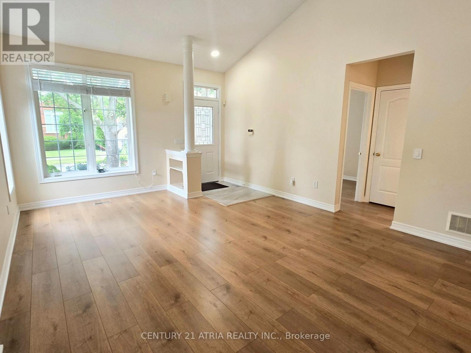 31 Cliveden Place, Markham (Berczy), Ontario  L6C 2S4 - Photo 4 - N13616606