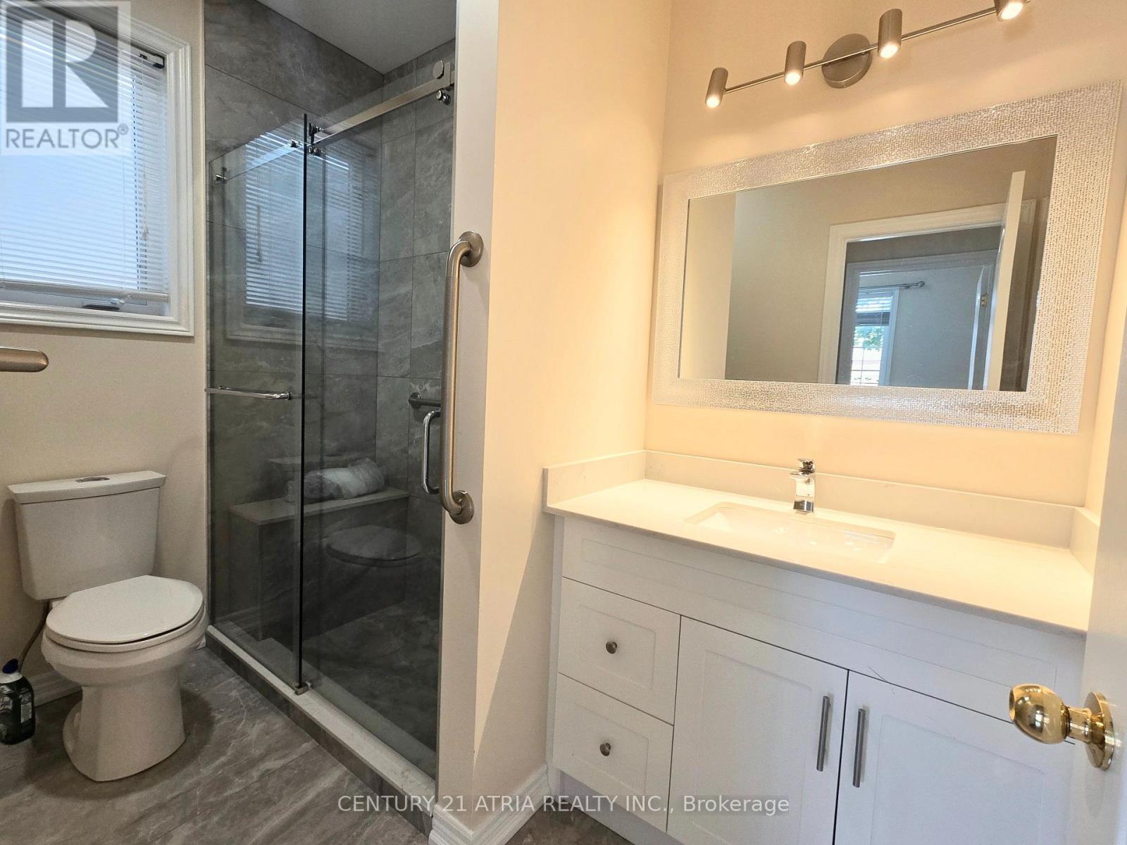 31 Cliveden Place, Markham (Berczy), Ontario  L6C 2S4 - Photo 9 - N13616606