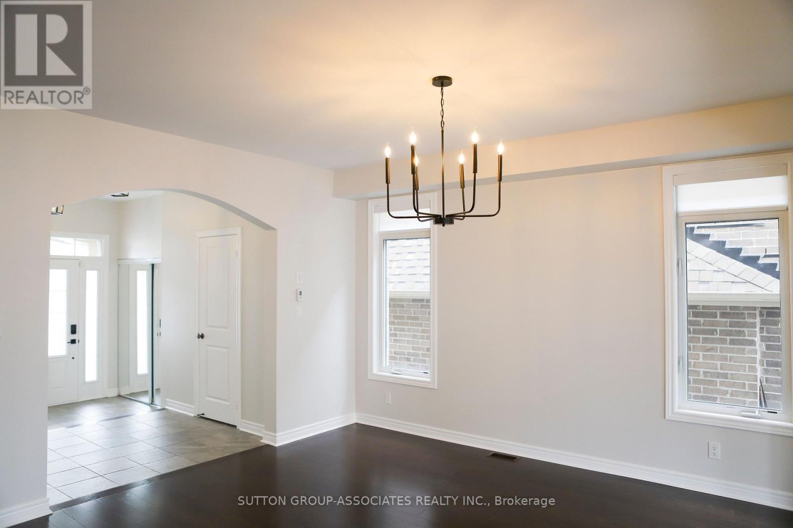 72 Treetops Boulevard, New Tecumseth, Ontario  L9R 0L9 - Photo 4 - N13616620