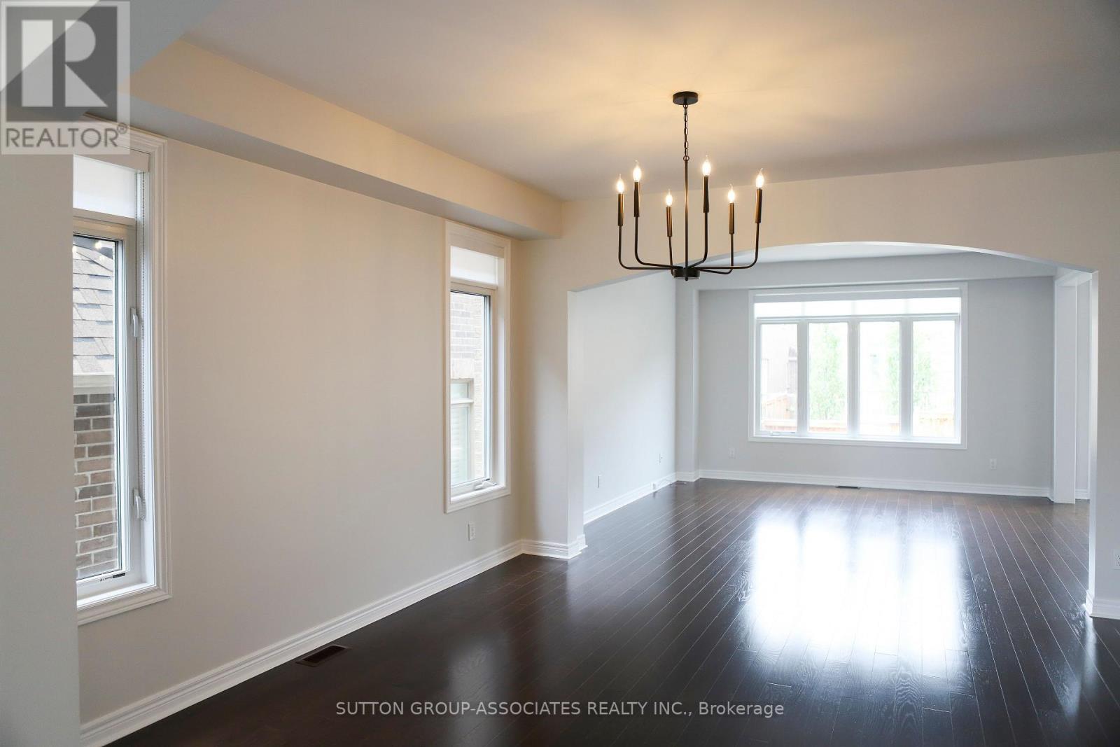 72 Treetops Boulevard, New Tecumseth, Ontario  L9R 0L9 - Photo 6 - N13616620