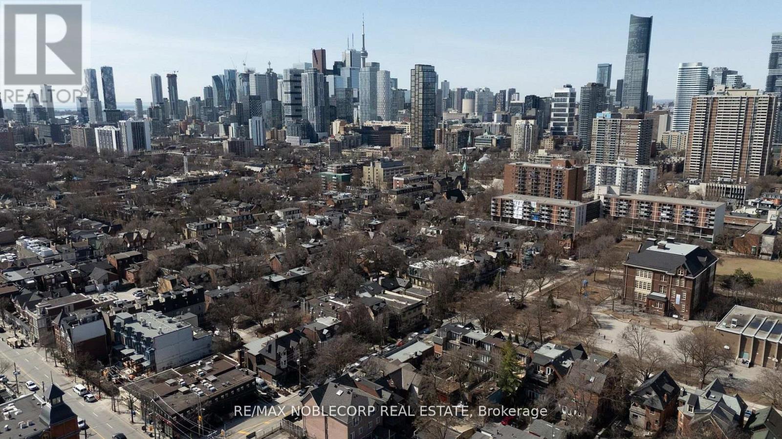 34 Winchester Street, Toronto, Ontario  M4X 1A7 - Photo 14 - C13615852