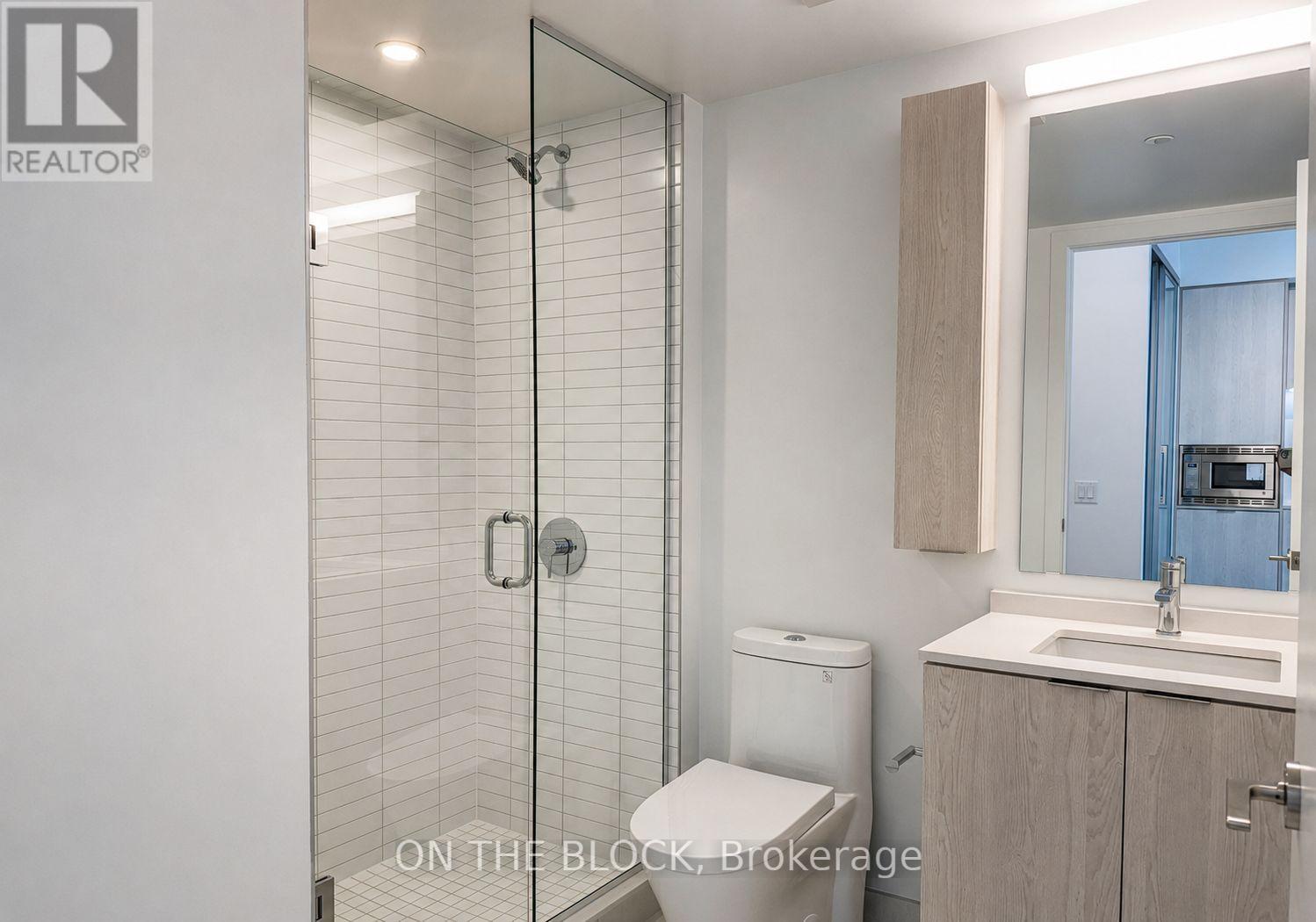 618 - 86 Dundas Street E, Mississauga, Ontario  L5A 1W4 - Photo 3 - W13616624