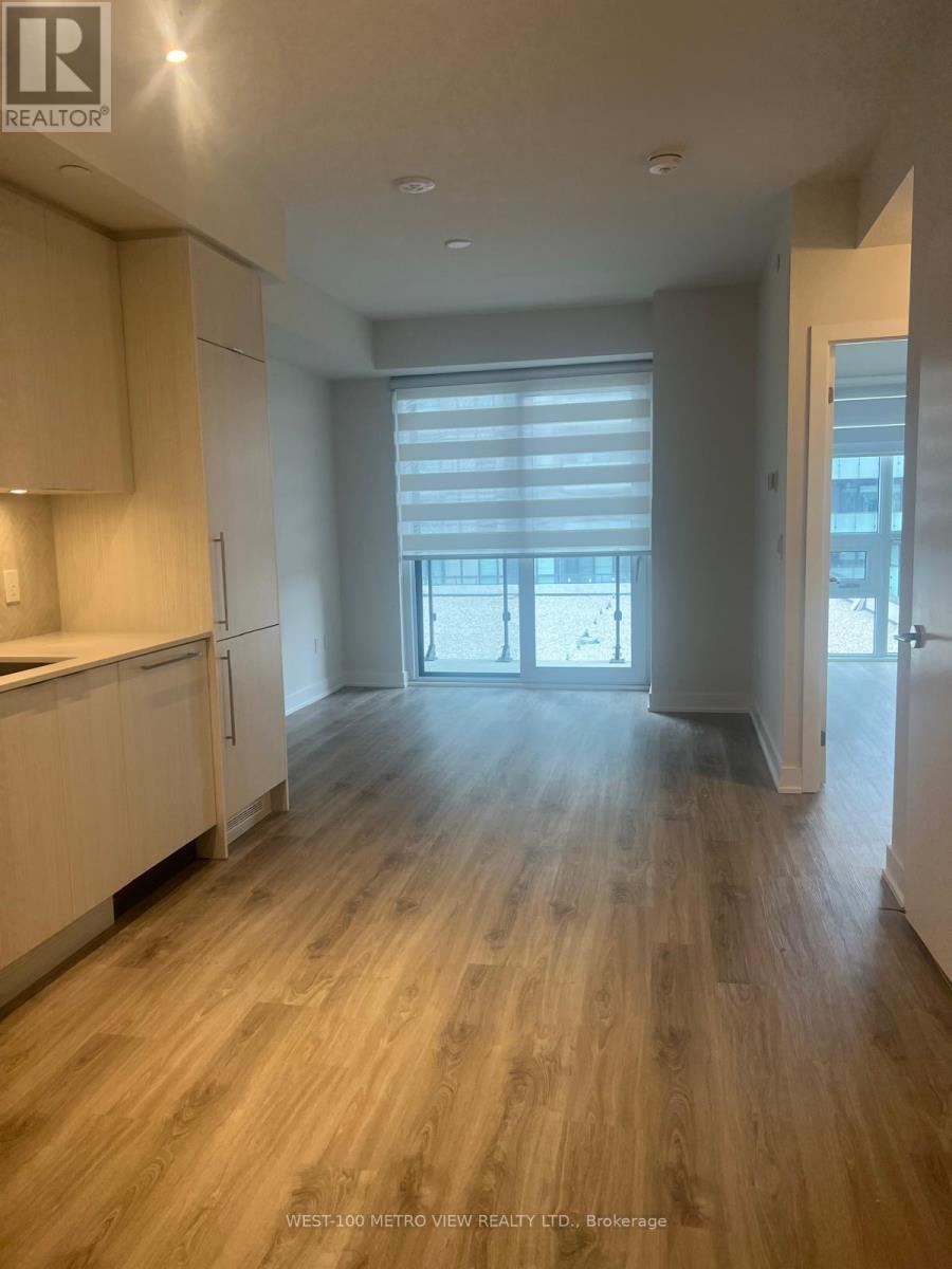 811 - 430 Square One Drive, Mississauga, Ontario  L5B 0L6 - Photo 3 - W13616654