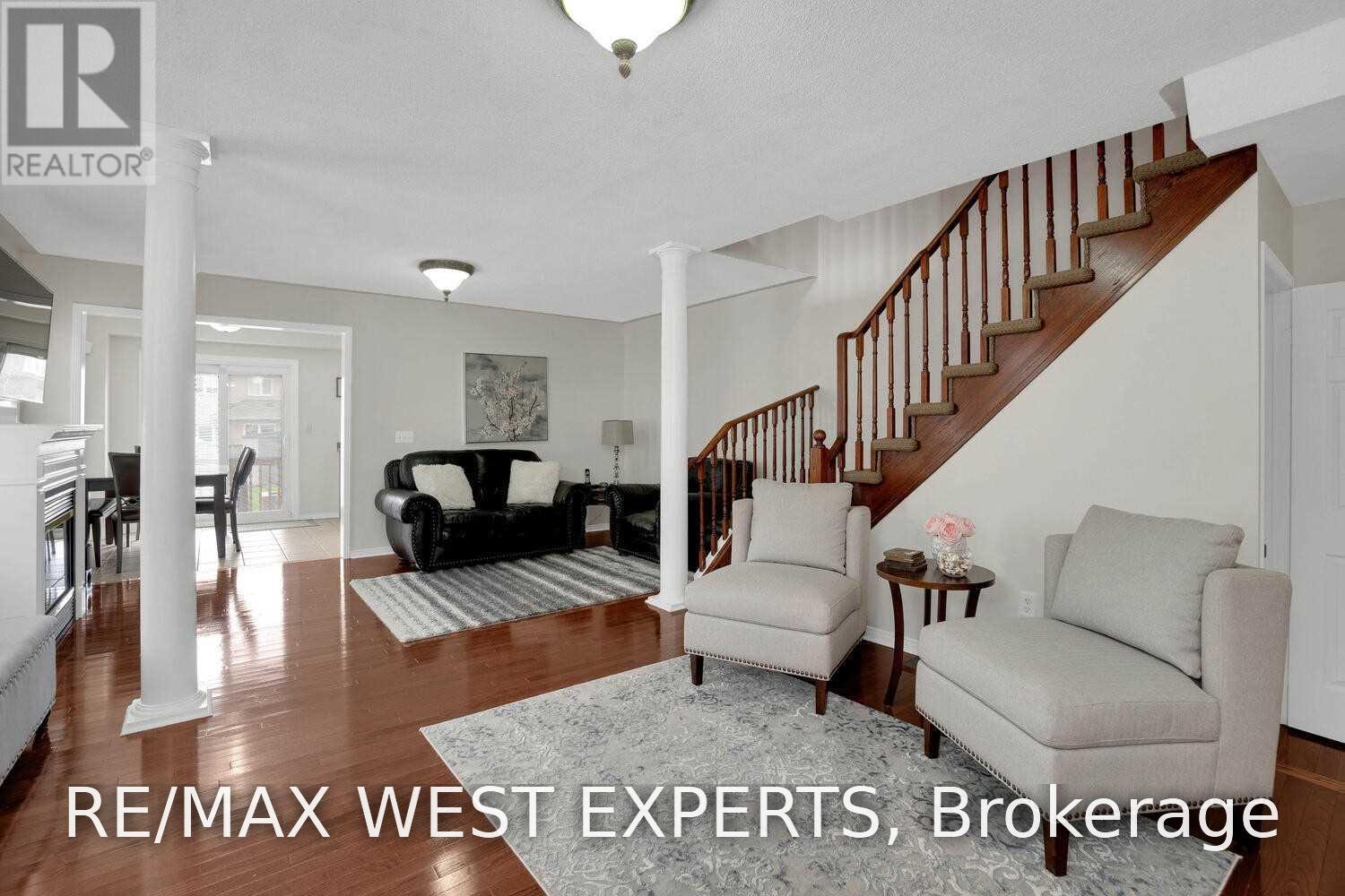 18 Forest Gate Avenue, Caledon, Ontario  L7E 2R8 - Photo 4 - W13616672