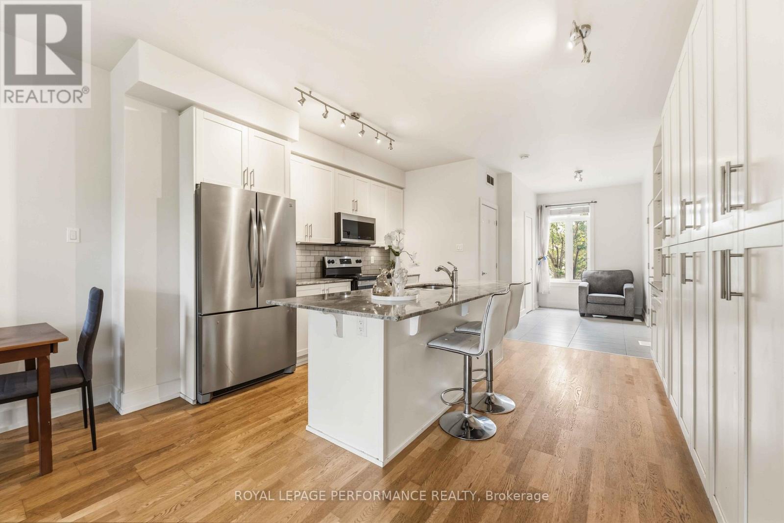 35 - 22 Bergeron Private, Ottawa, Ontario K1C 0C2 - Photo 4 - X13452410