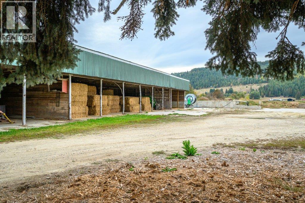 128 Grindrod Westside Road, Grindrod, British Columbia  V0E 1Y0 - Photo 32 - 10394912