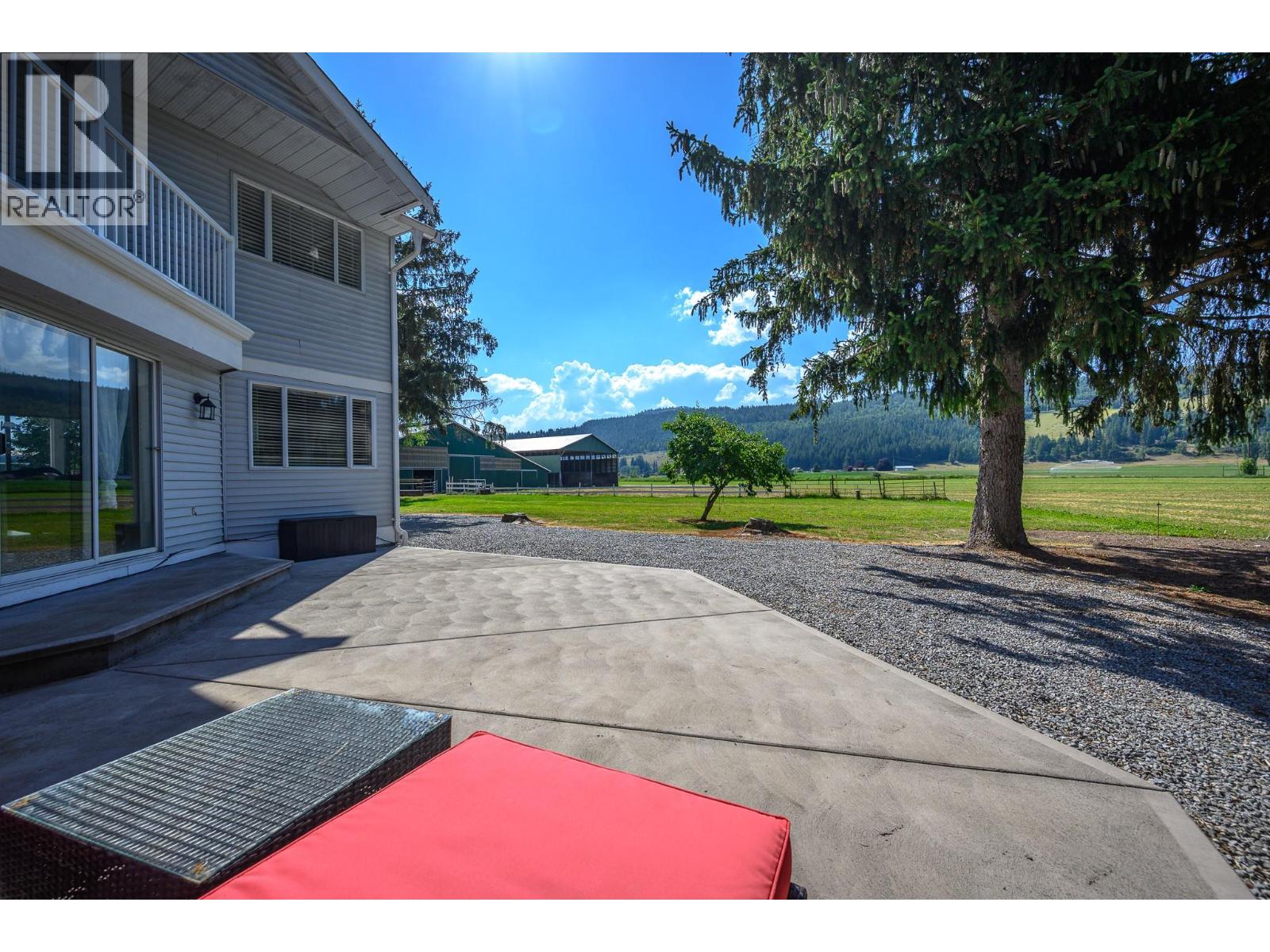 128 Grindrod Westside Road, Grindrod, British Columbia  V0E 1Y0 - Photo 20 - 10394912