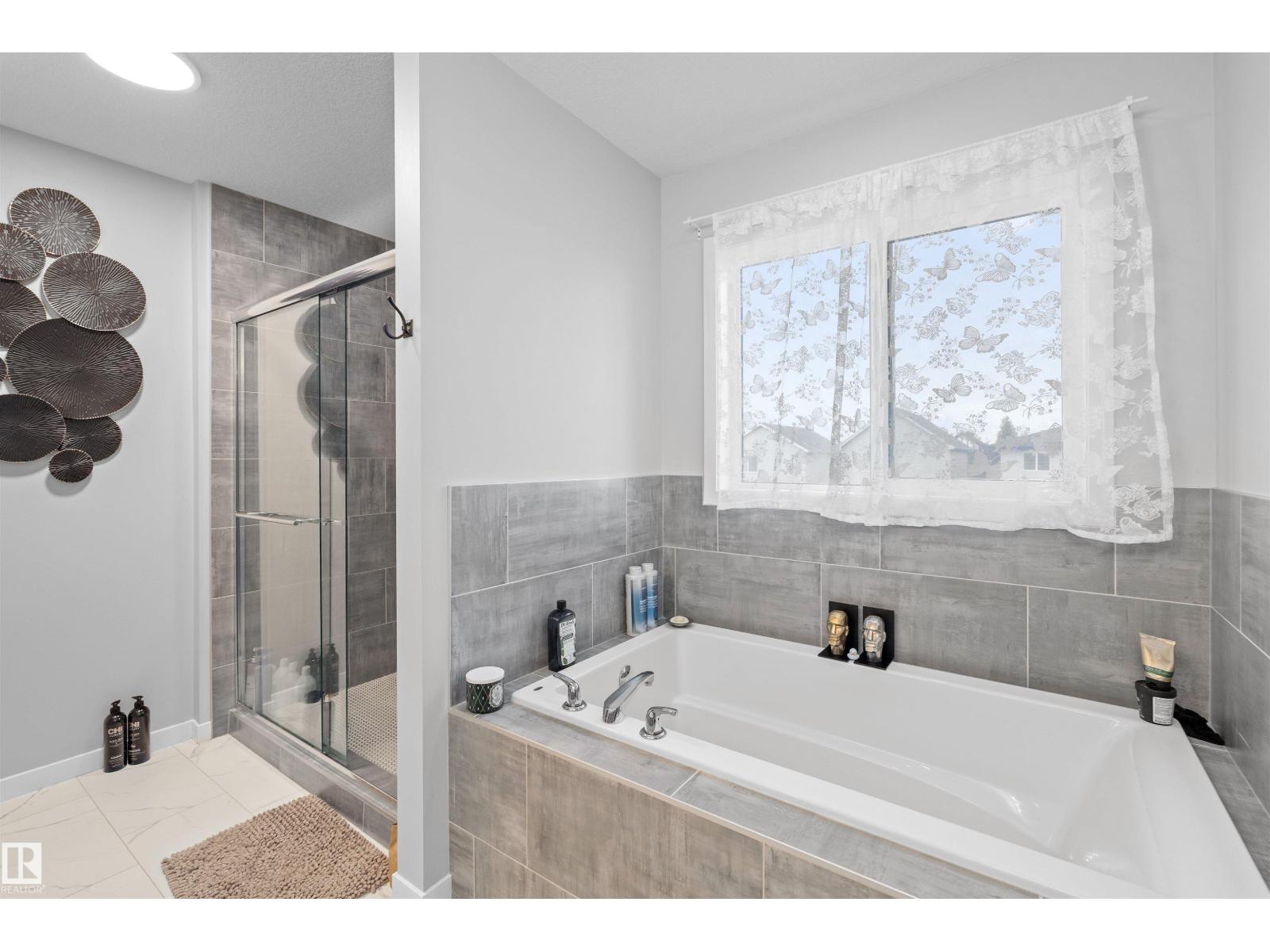 9487 227 St NW, Edmonton, Alberta  T5T 7H4 - Photo 17 - E4501145