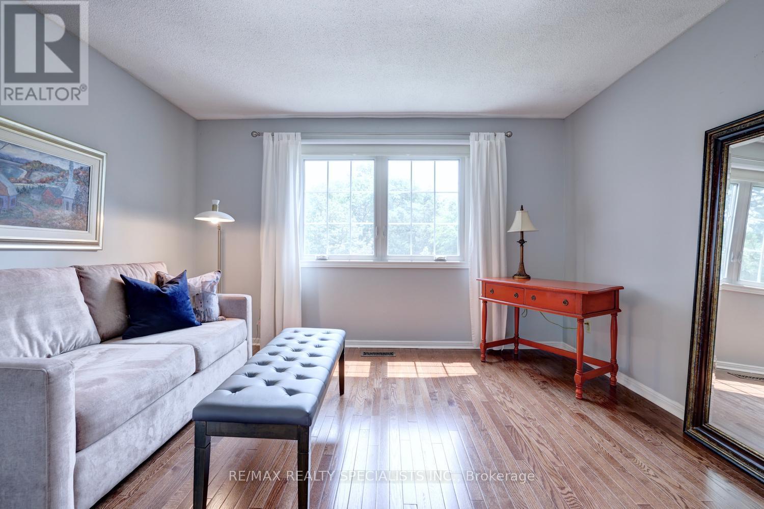 2021 Shawanaga Trail, Mississauga, Ontario  L5H 3Z3 - Photo 23 - W13560456