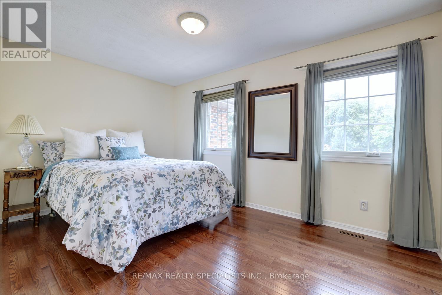 2021 Shawanaga Trail, Mississauga, Ontario  L5H 3Z3 - Photo 27 - W13560456