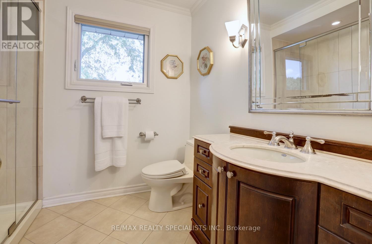 2021 Shawanaga Trail, Mississauga, Ontario  L5H 3Z3 - Photo 24 - W13560456