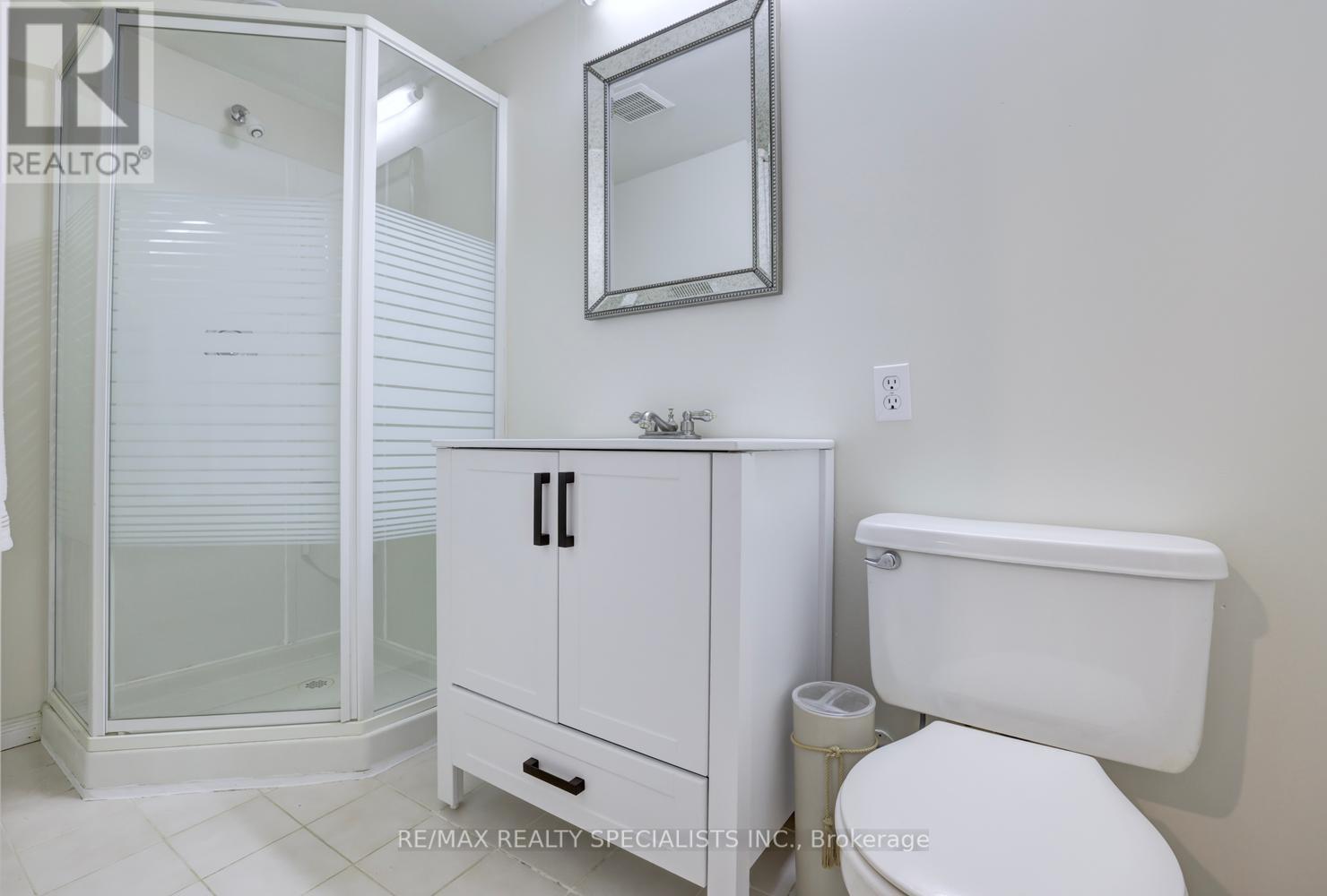 2021 Shawanaga Trail, Mississauga, Ontario  L5H 3Z3 - Photo 34 - W13560456
