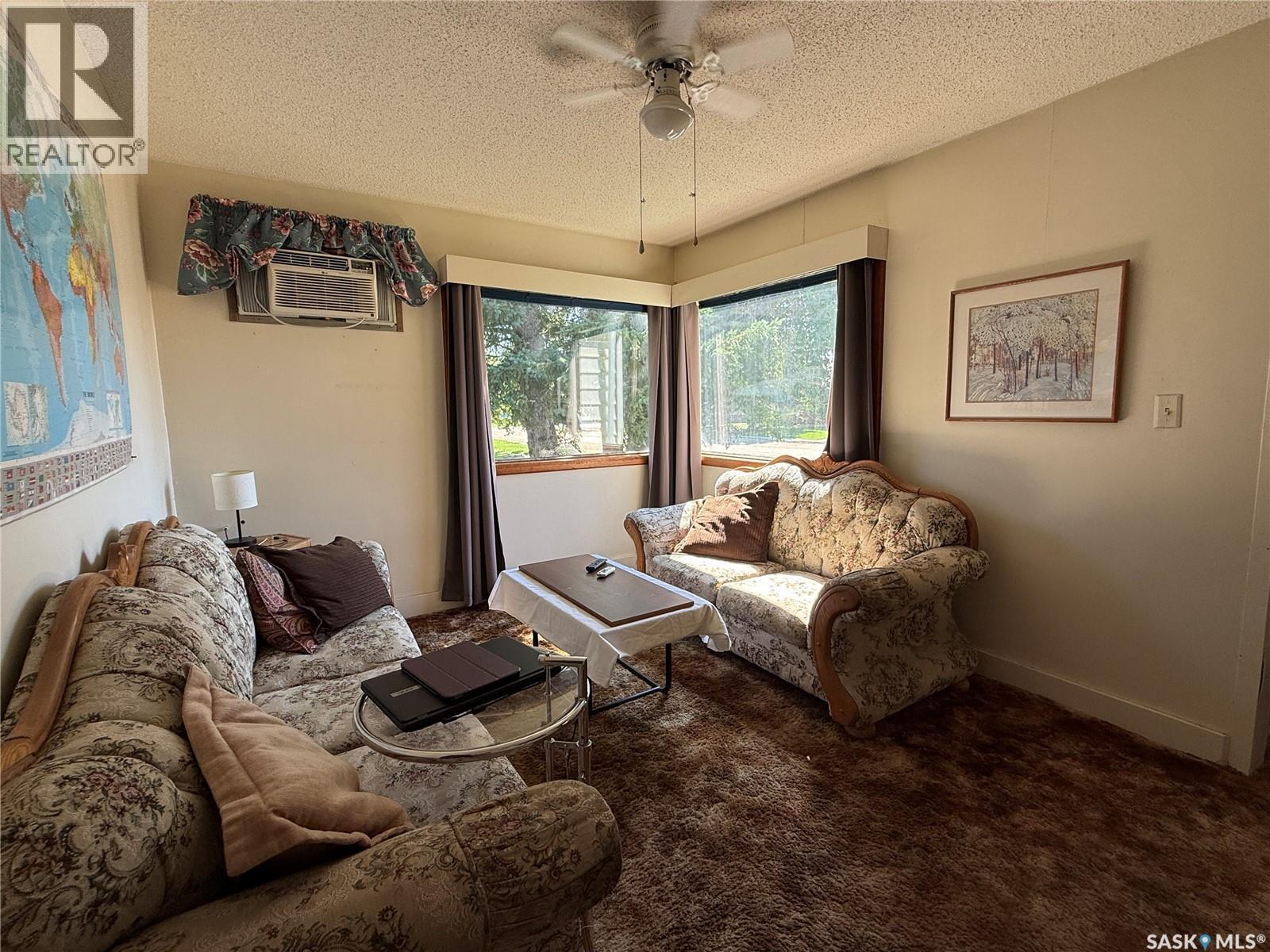 34 & 36 Goode Street, Quill Lake, Saskatchewan  S0A 3E0 - Photo 11 - SK043946