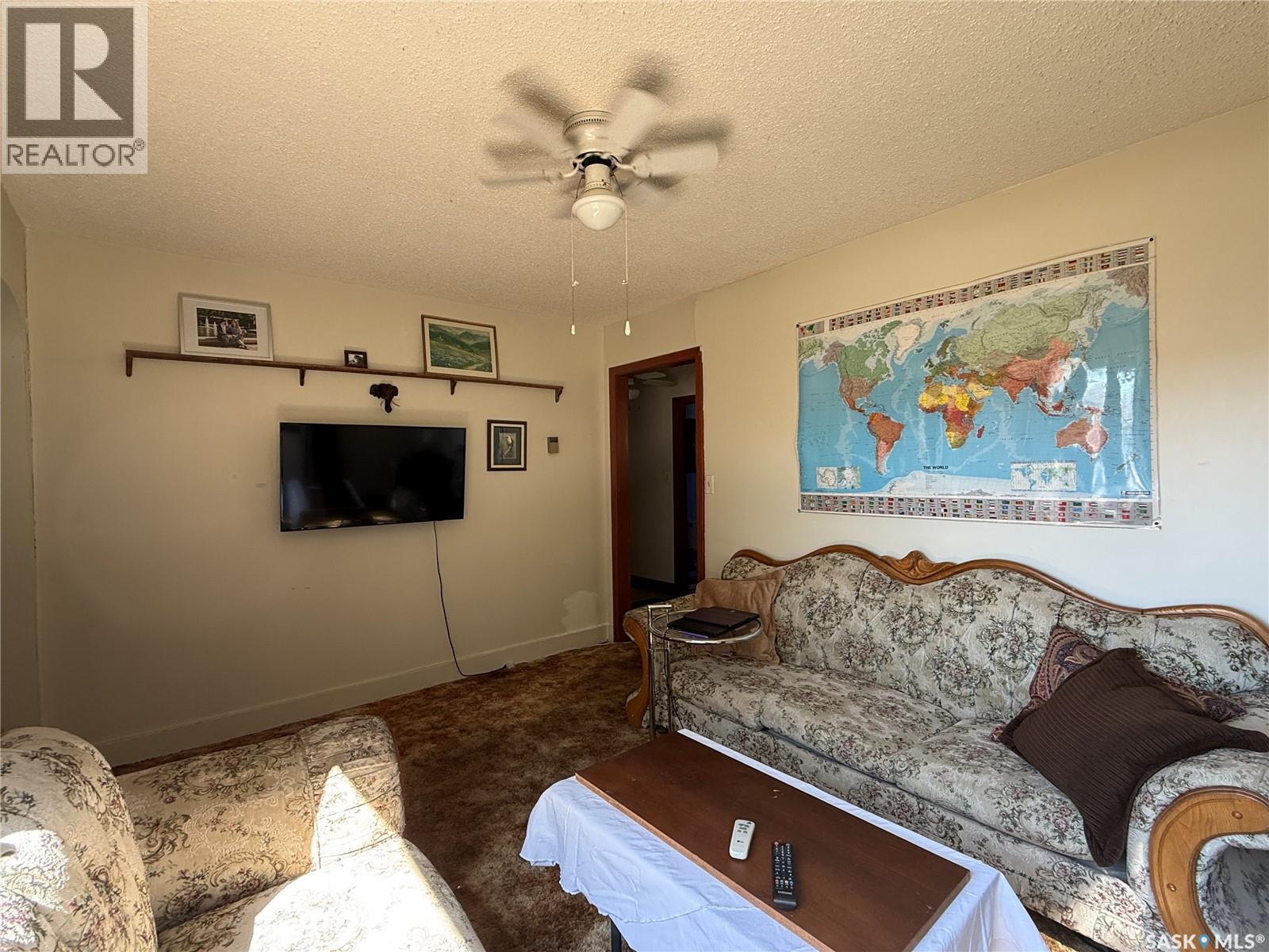 34 & 36 Goode Street, Quill Lake, Saskatchewan  S0A 3E0 - Photo 13 - SK043946