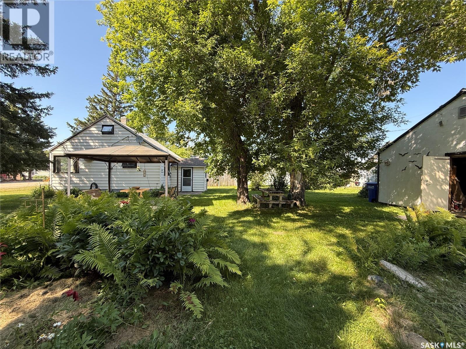 34 & 36 Goode Street, Quill Lake, Saskatchewan  S0A 3E0 - Photo 41 - SK043946
