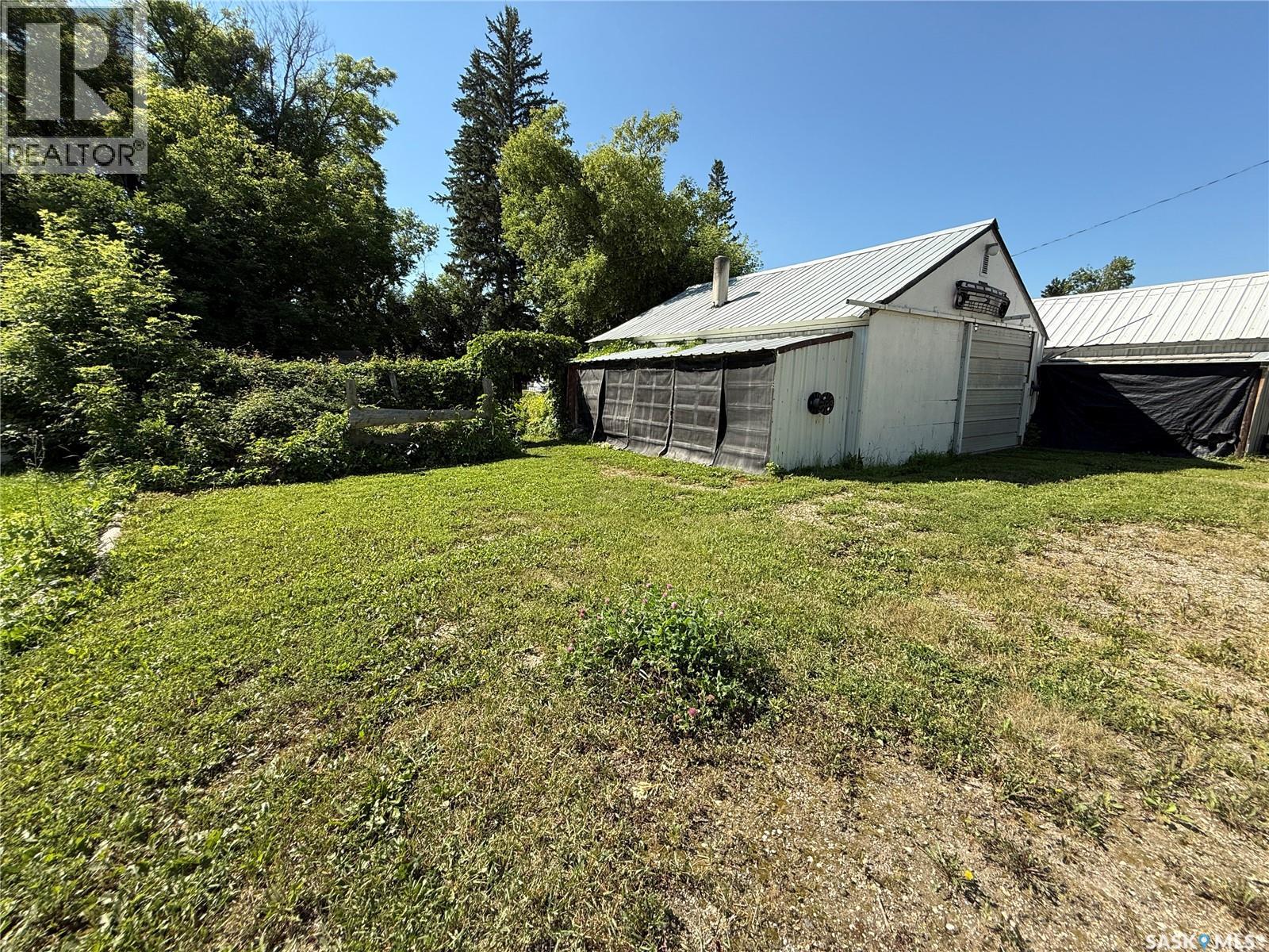 34 & 36 Goode Street, Quill Lake, Saskatchewan  S0A 3E0 - Photo 44 - SK043946