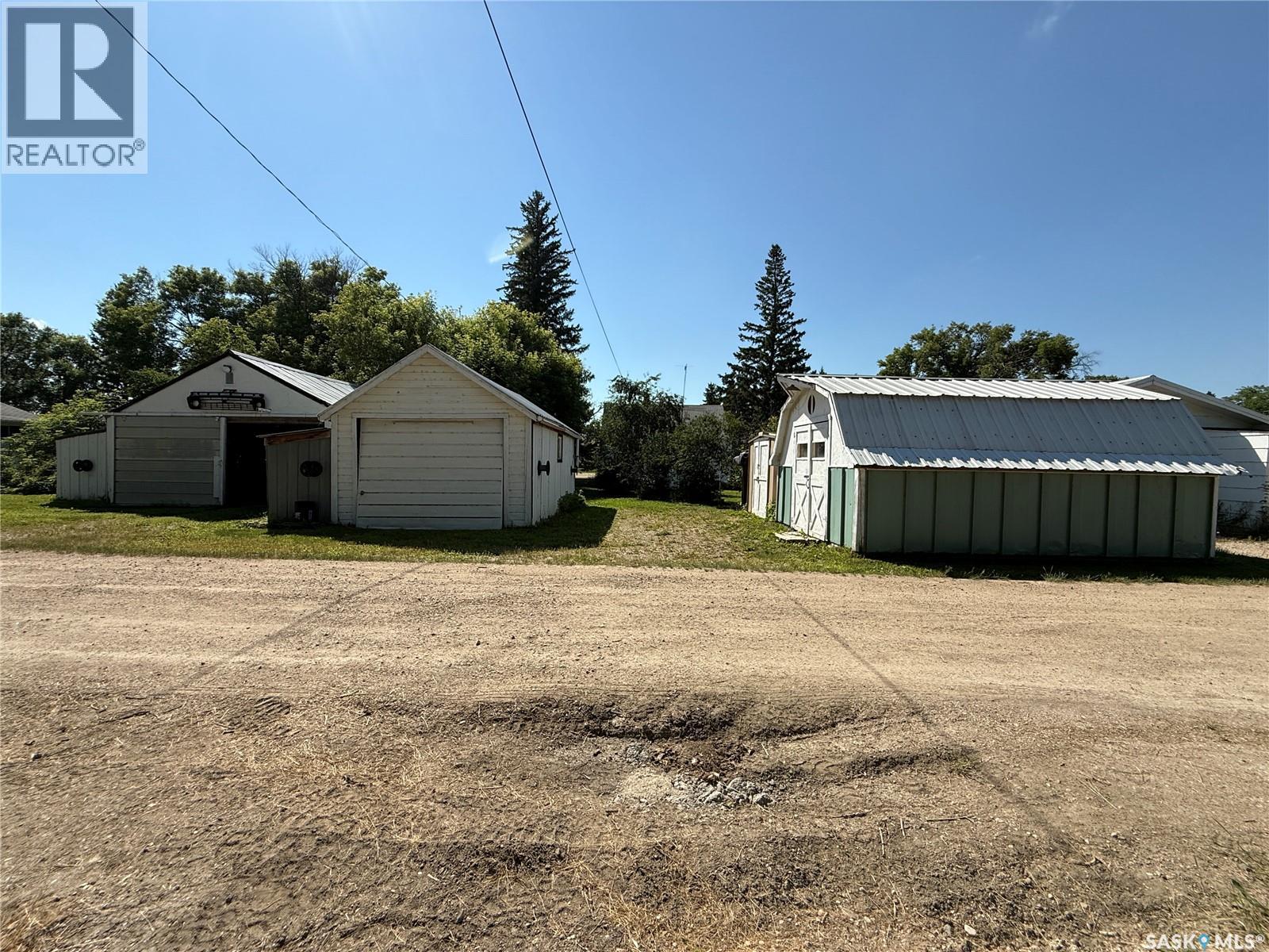 34 & 36 Goode Street, Quill Lake, Saskatchewan  S0A 3E0 - Photo 47 - SK043946