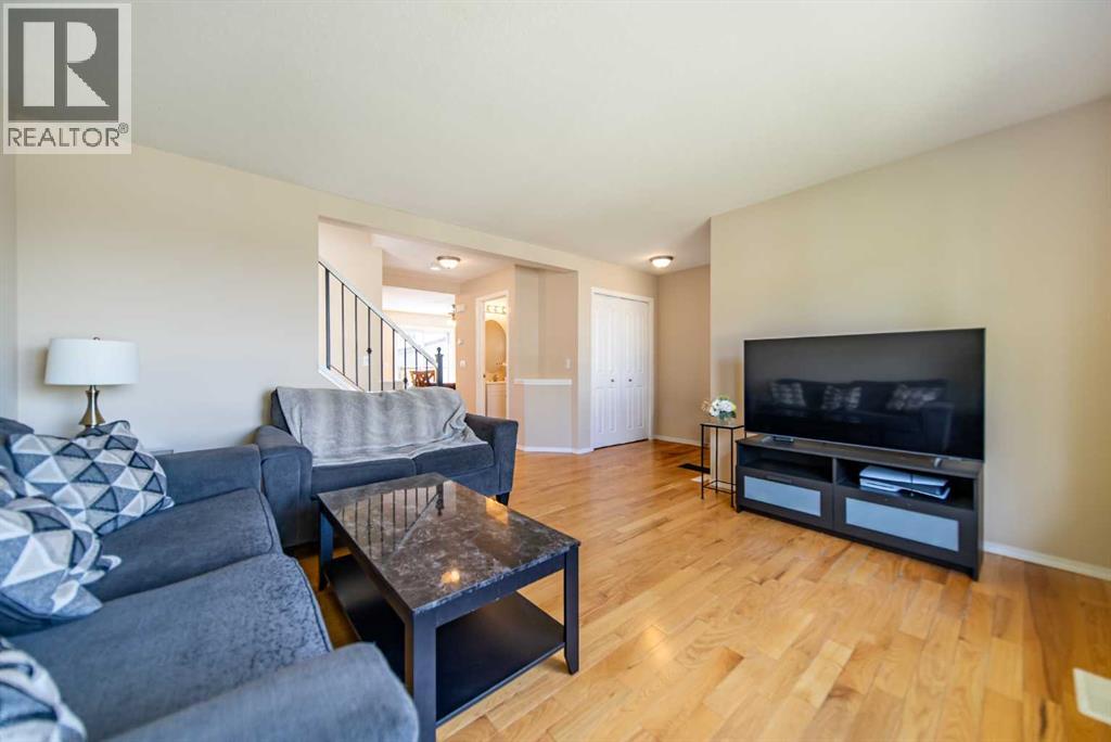 131 Everglen Rise SW, Calgary, Alberta  T2Y 4Z2 - Photo 6 - A2319461