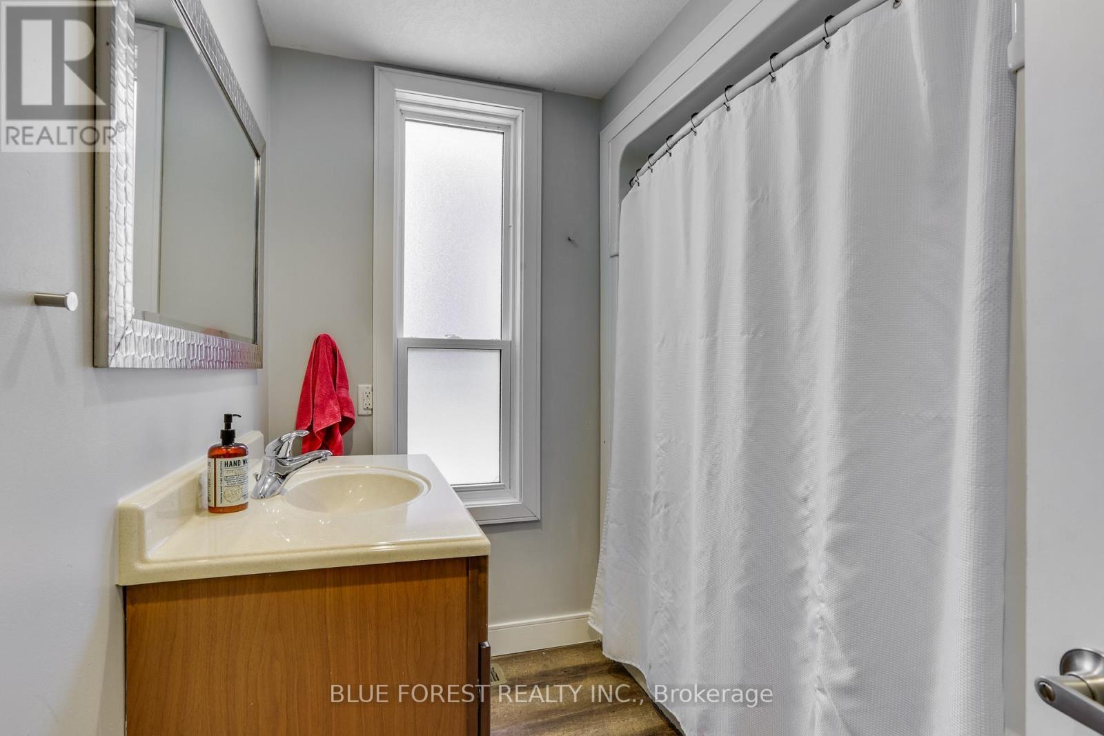 17 Mcdonald Avenue, London North, Ontario  N6G 1A9 - Photo 10 - X13616790
