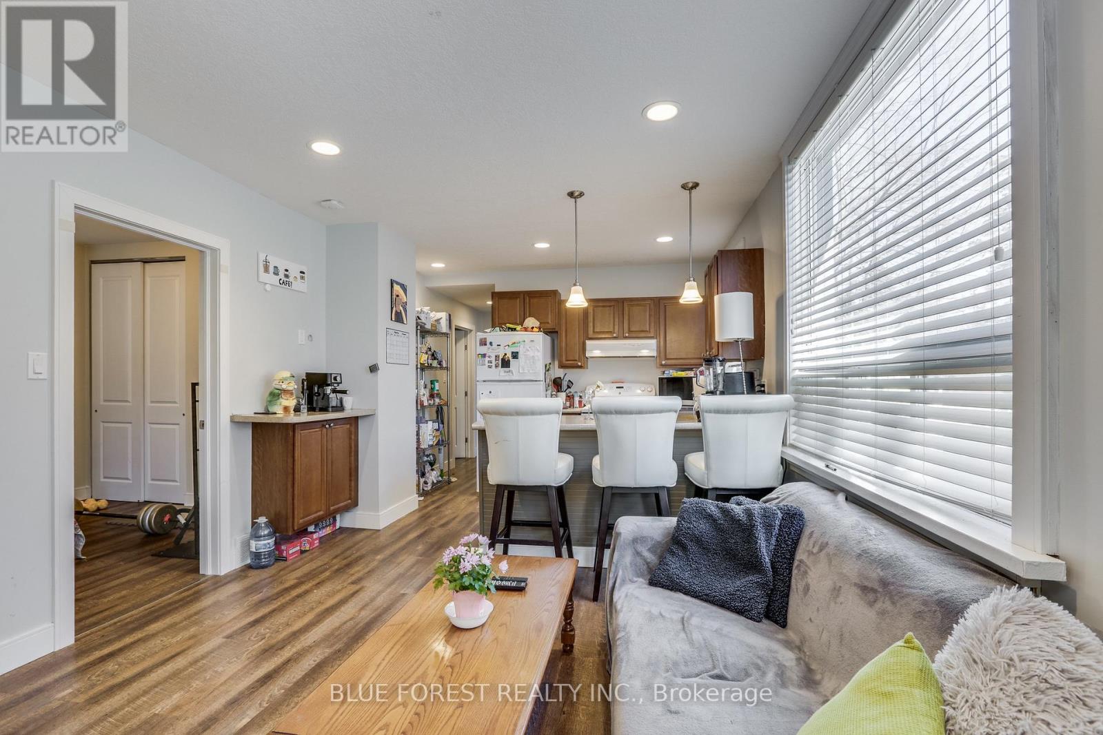17 Mcdonald Avenue, London North, Ontario  N6G 1A9 - Photo 4 - X13616790
